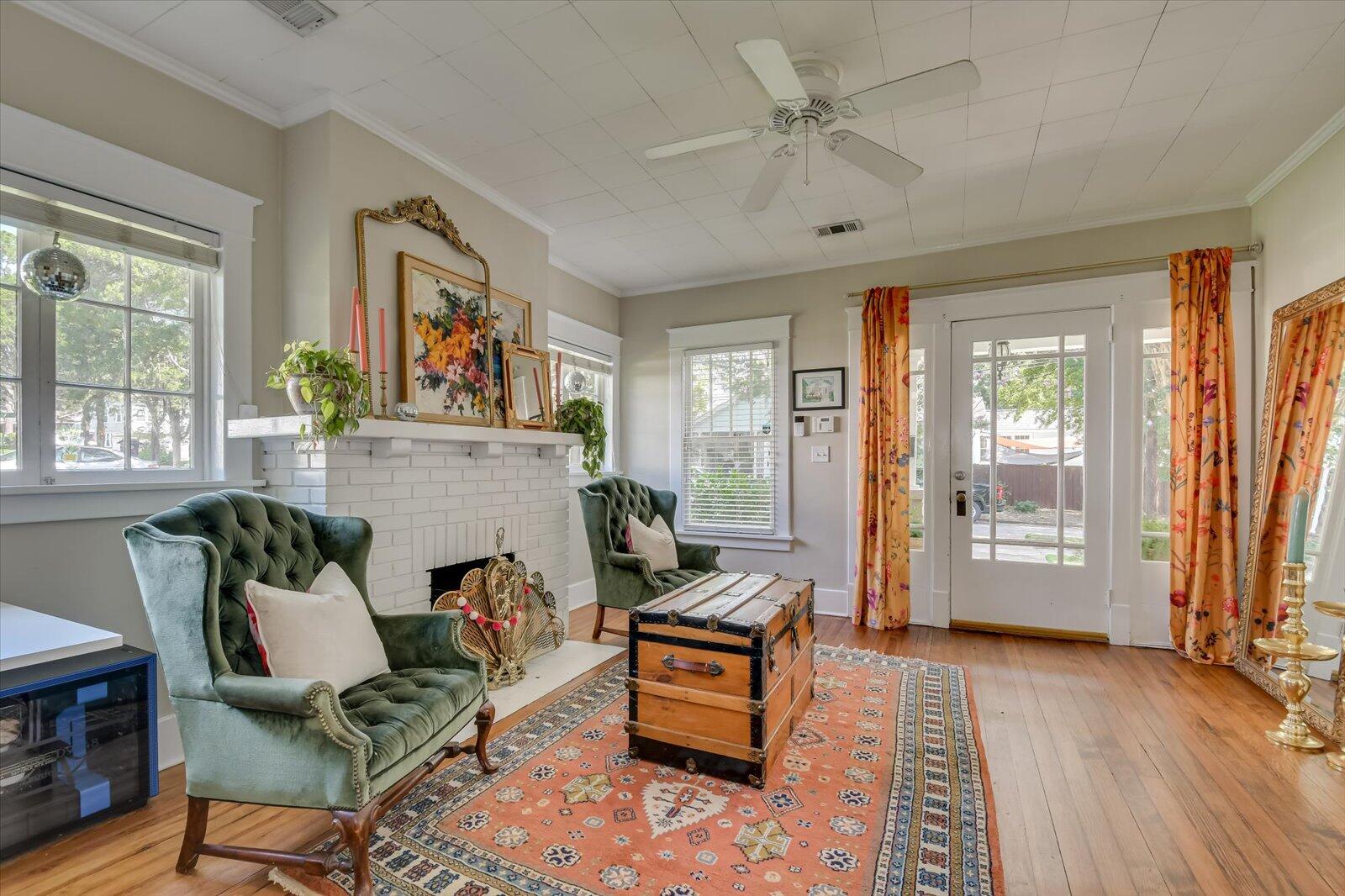 1958 McDowell Street