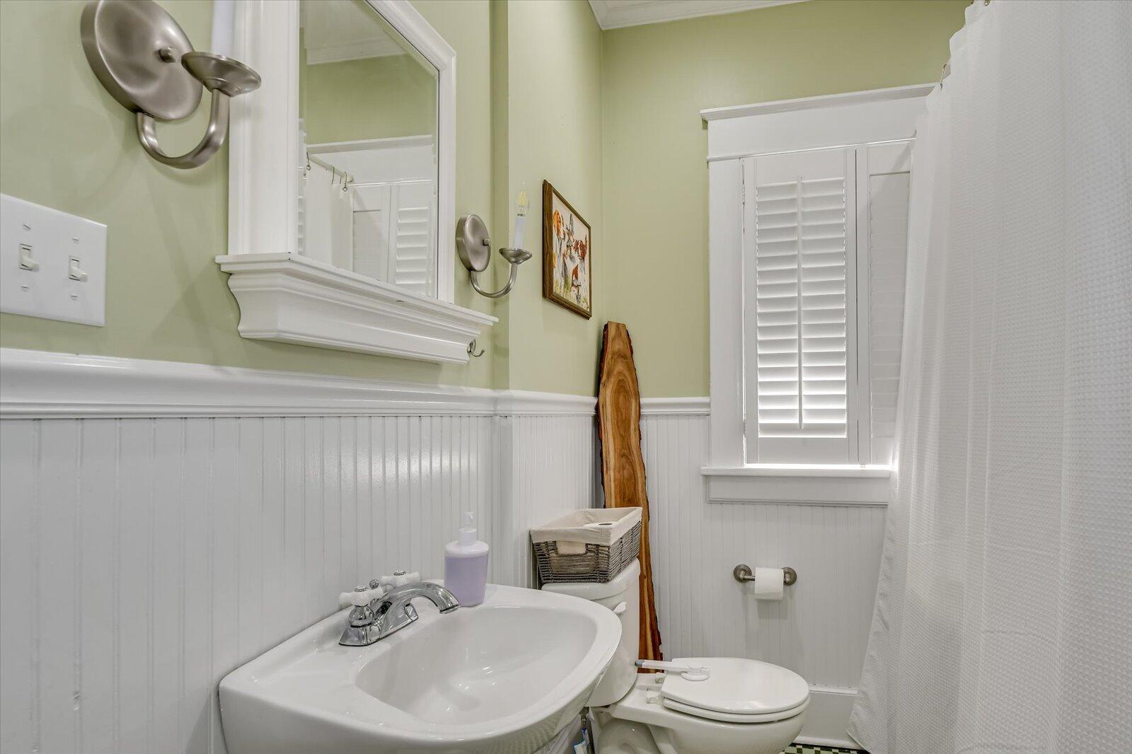 1958 McDowell Street