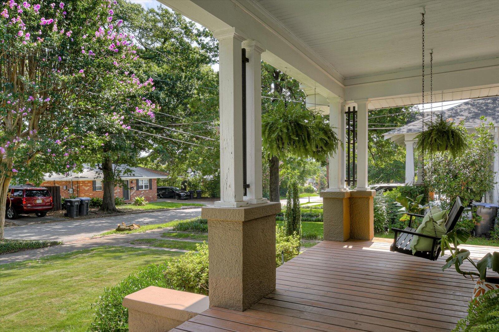 1958 McDowell Street