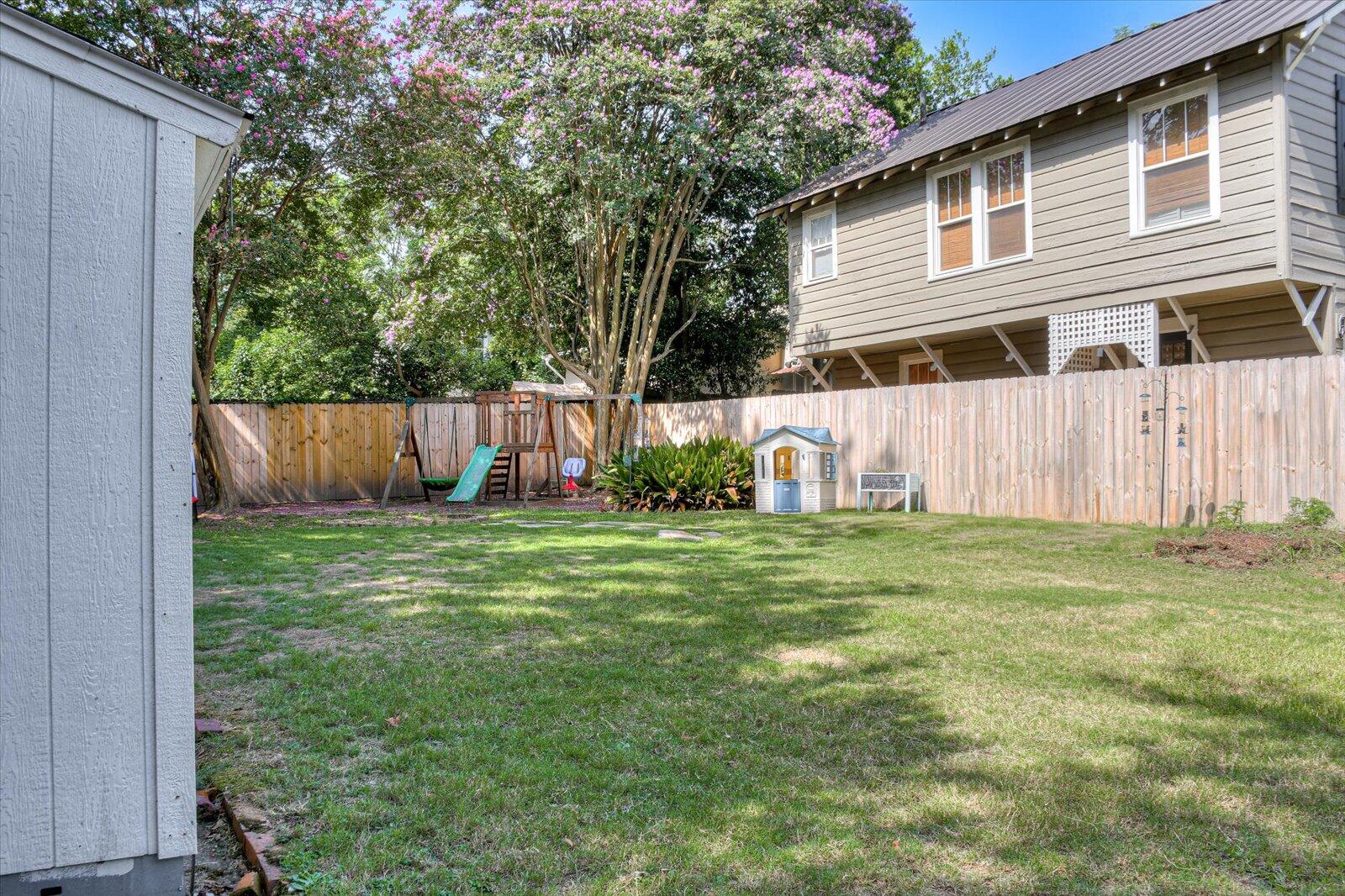 1958 McDowell Street