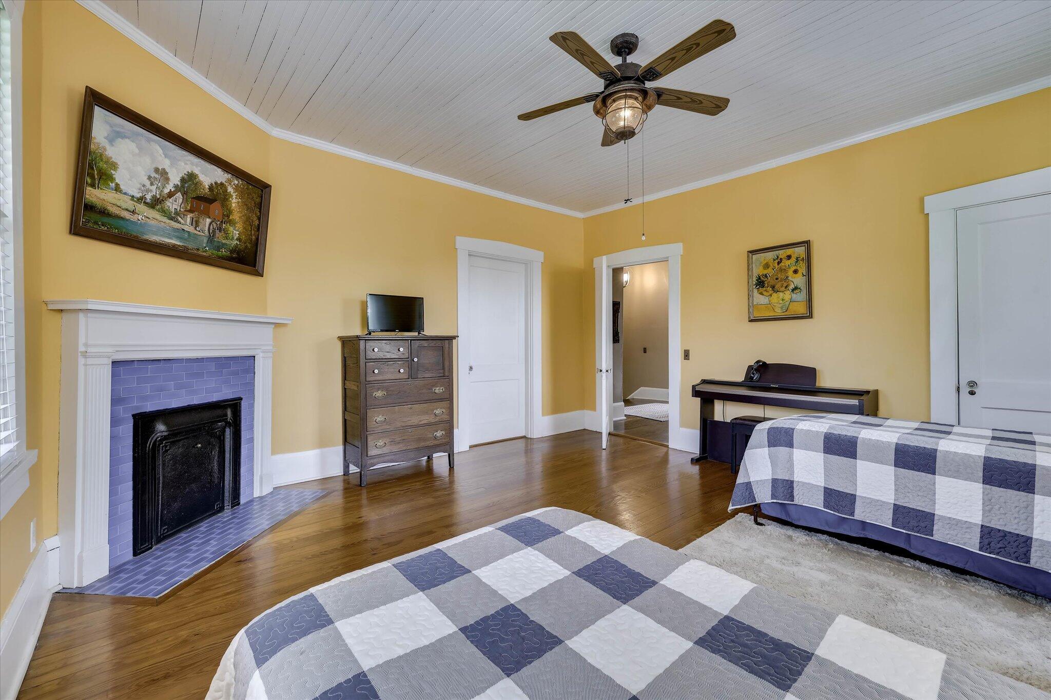 413 S Liberty Street