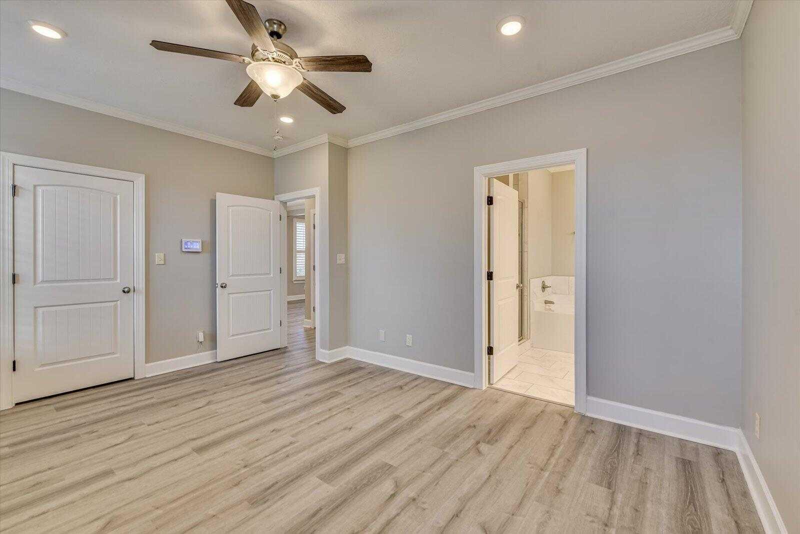 855 Academy Avenue, Waynesboro