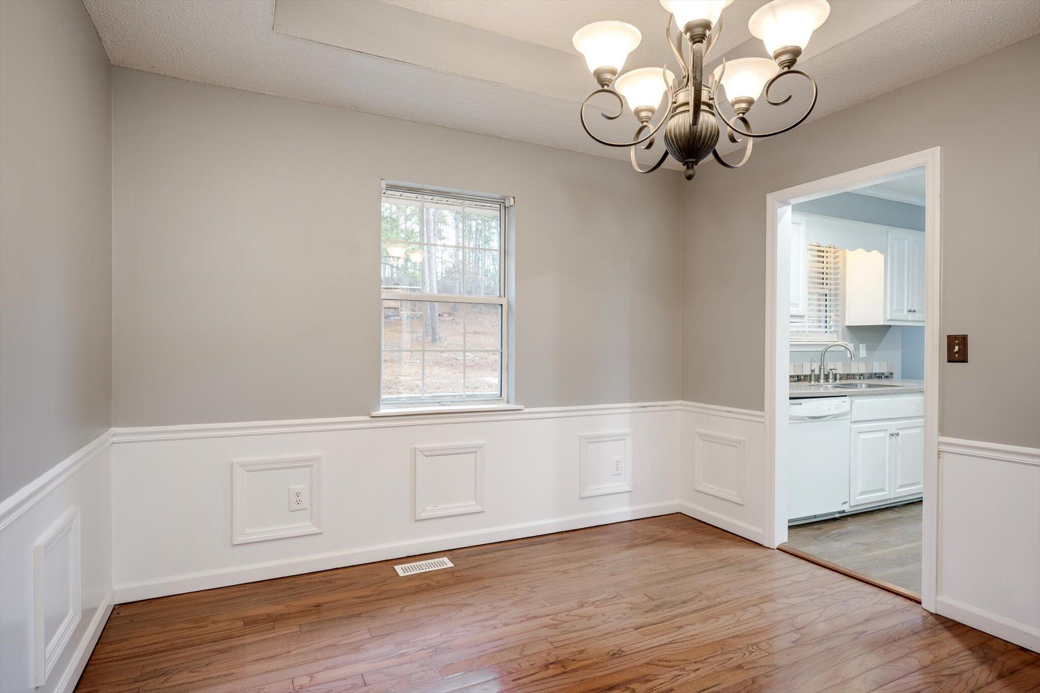 2508 Sand Ridge Court