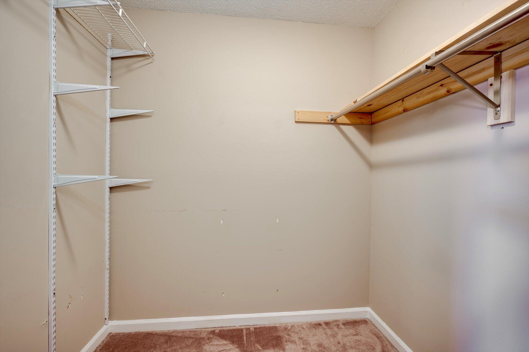 2508 Sand Ridge Court