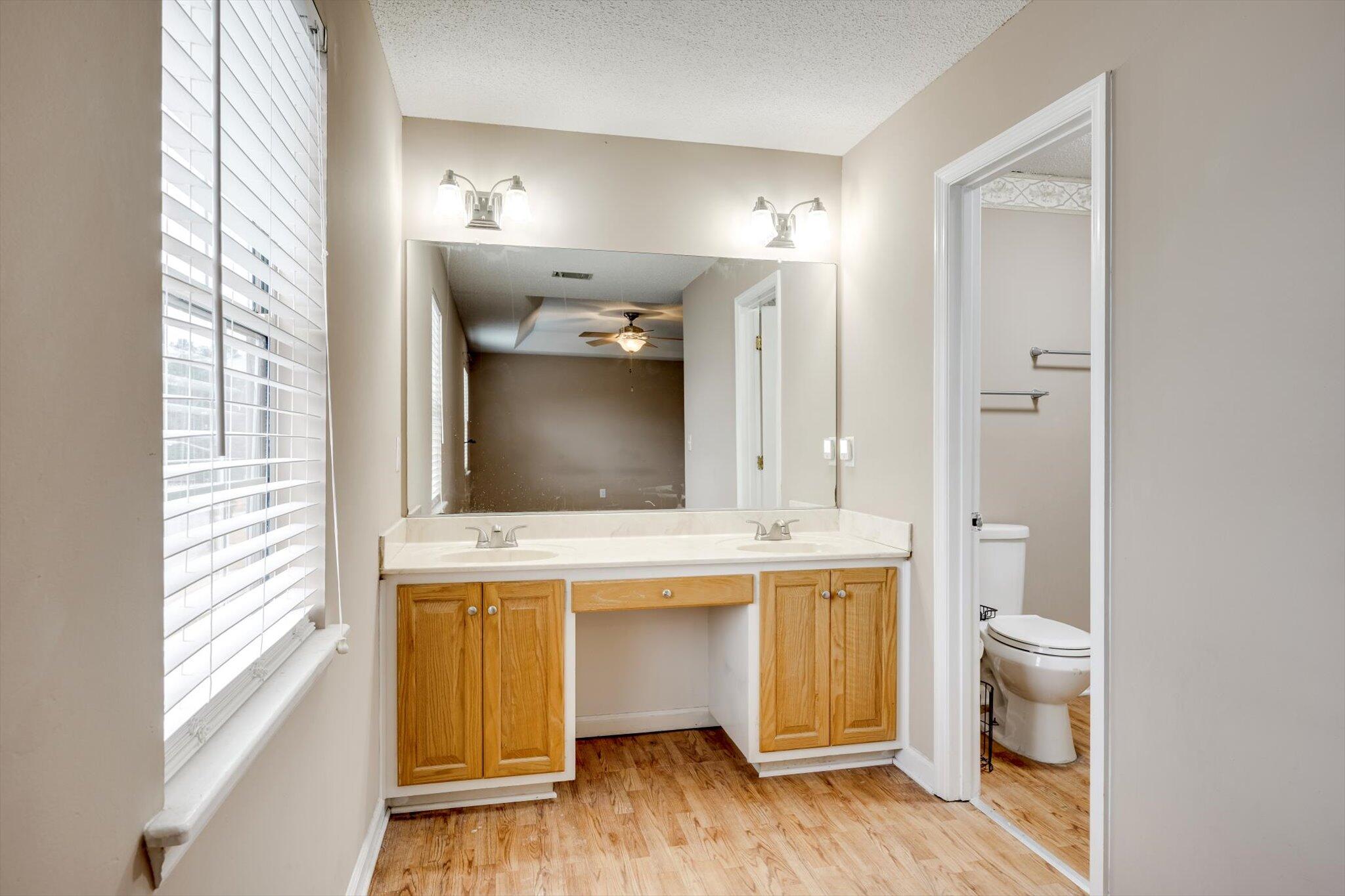 2508 Sand Ridge Court