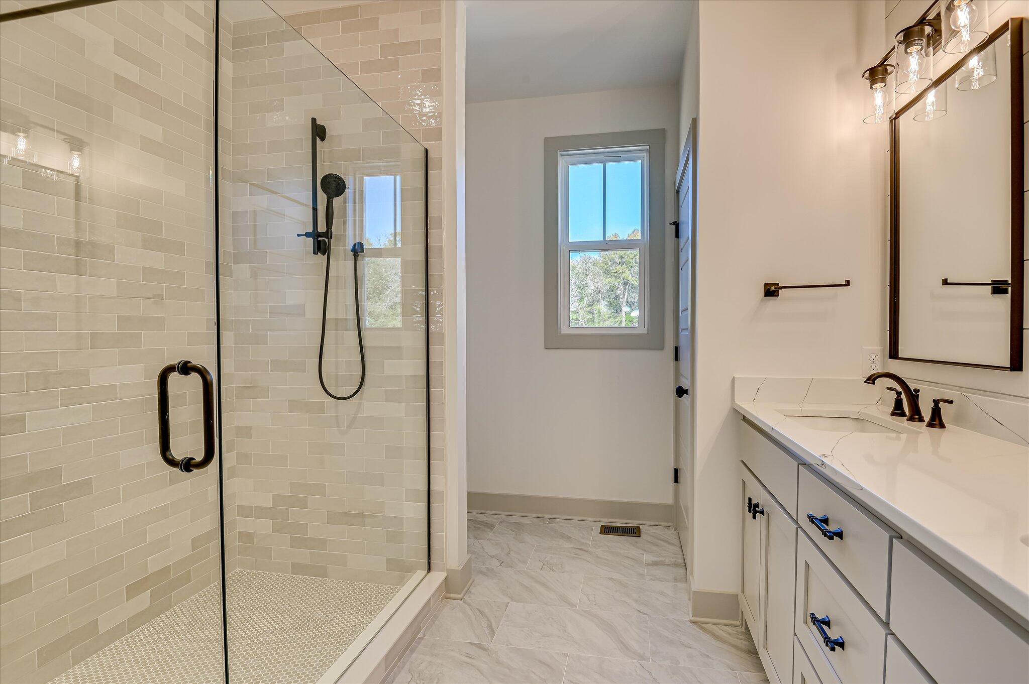 108 Meadow View Lane