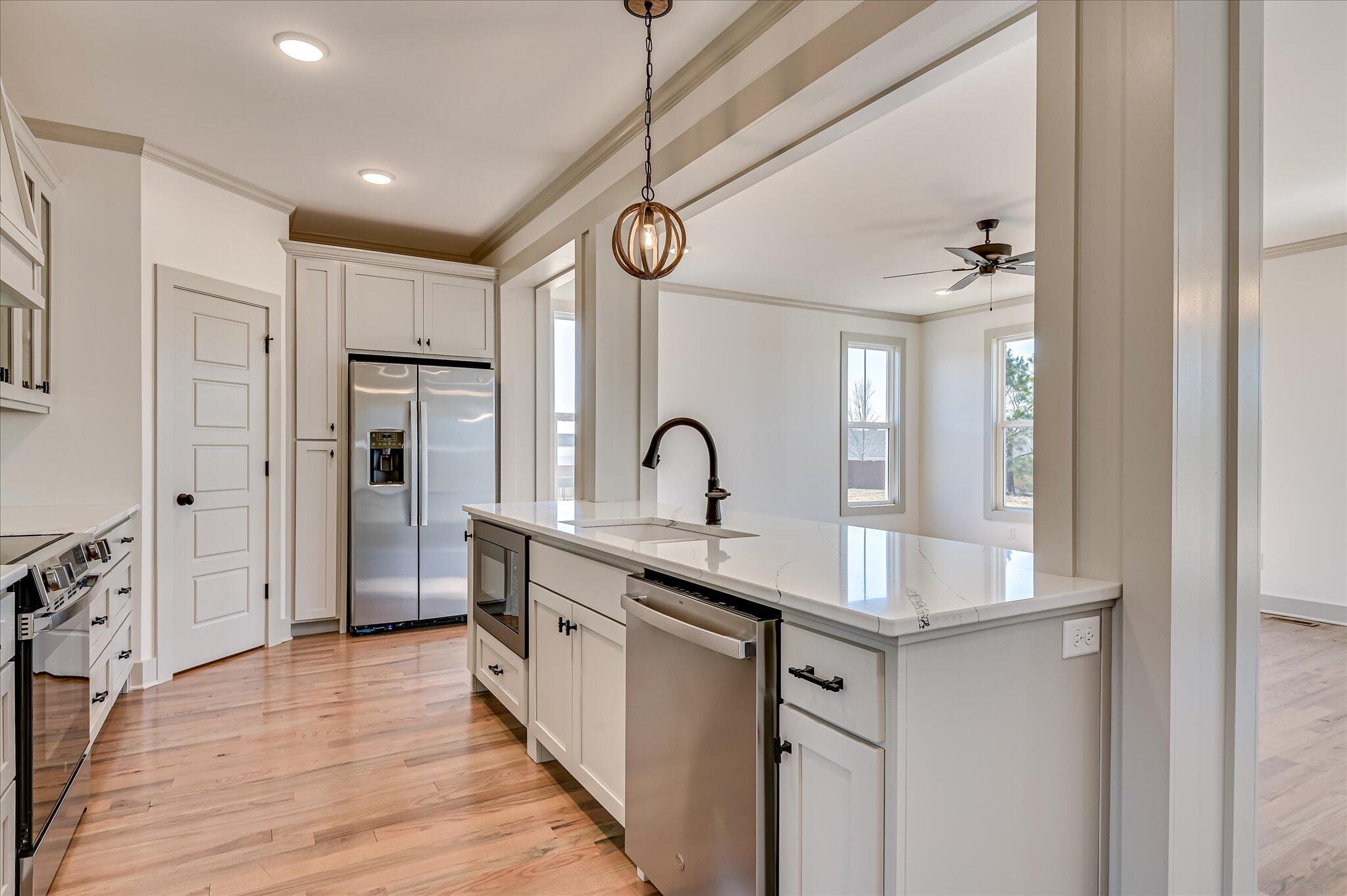 108 Meadow View Lane