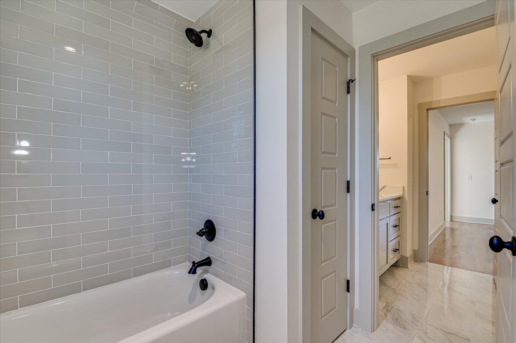 108 Meadow View Lane