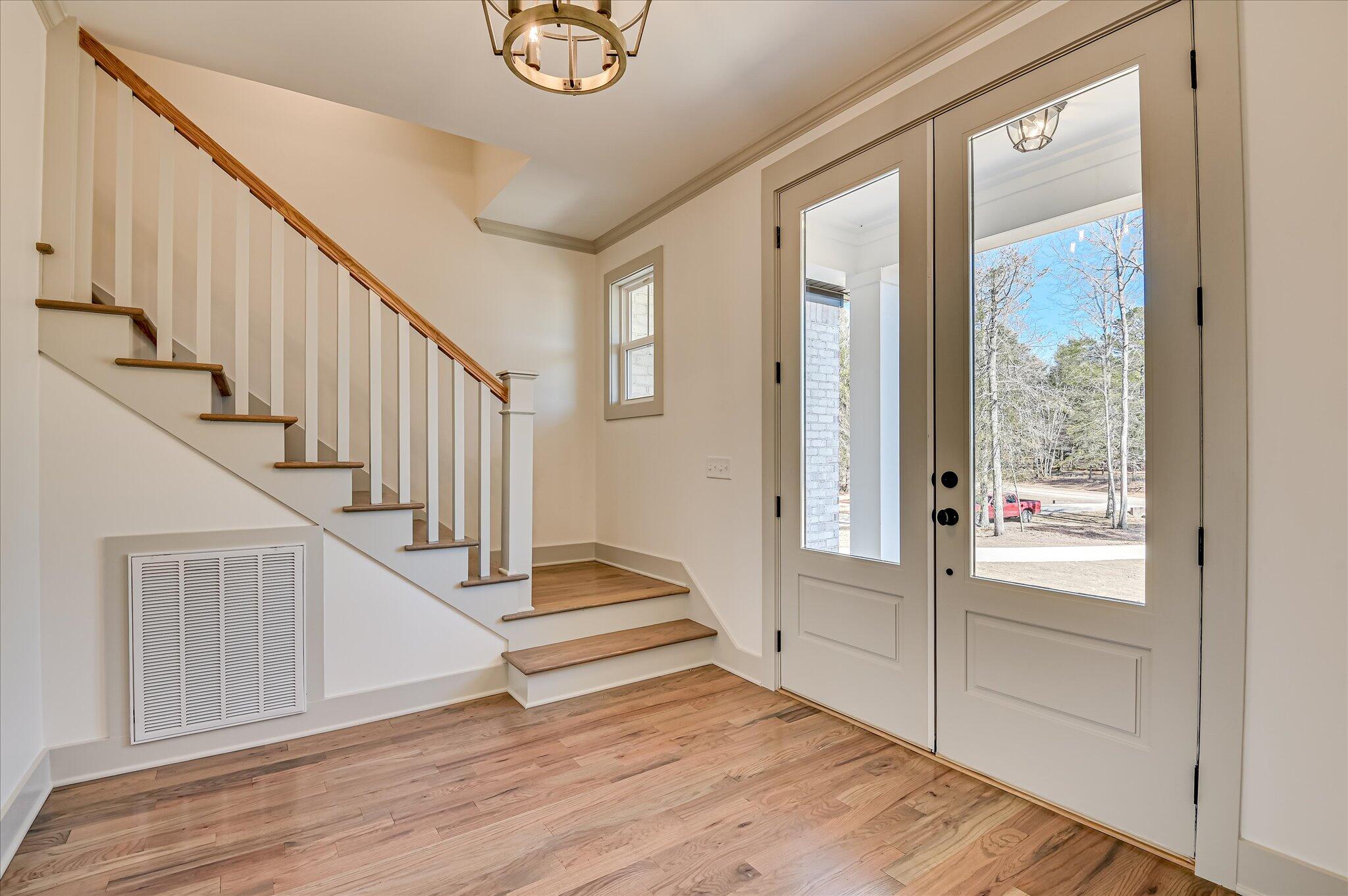 108 Meadow View Lane