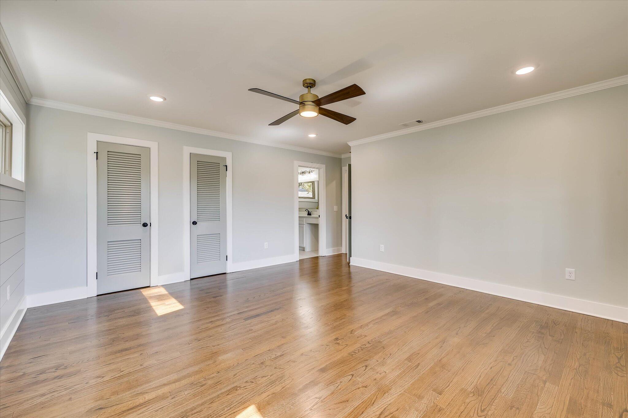 118 Lake Bluff Drive