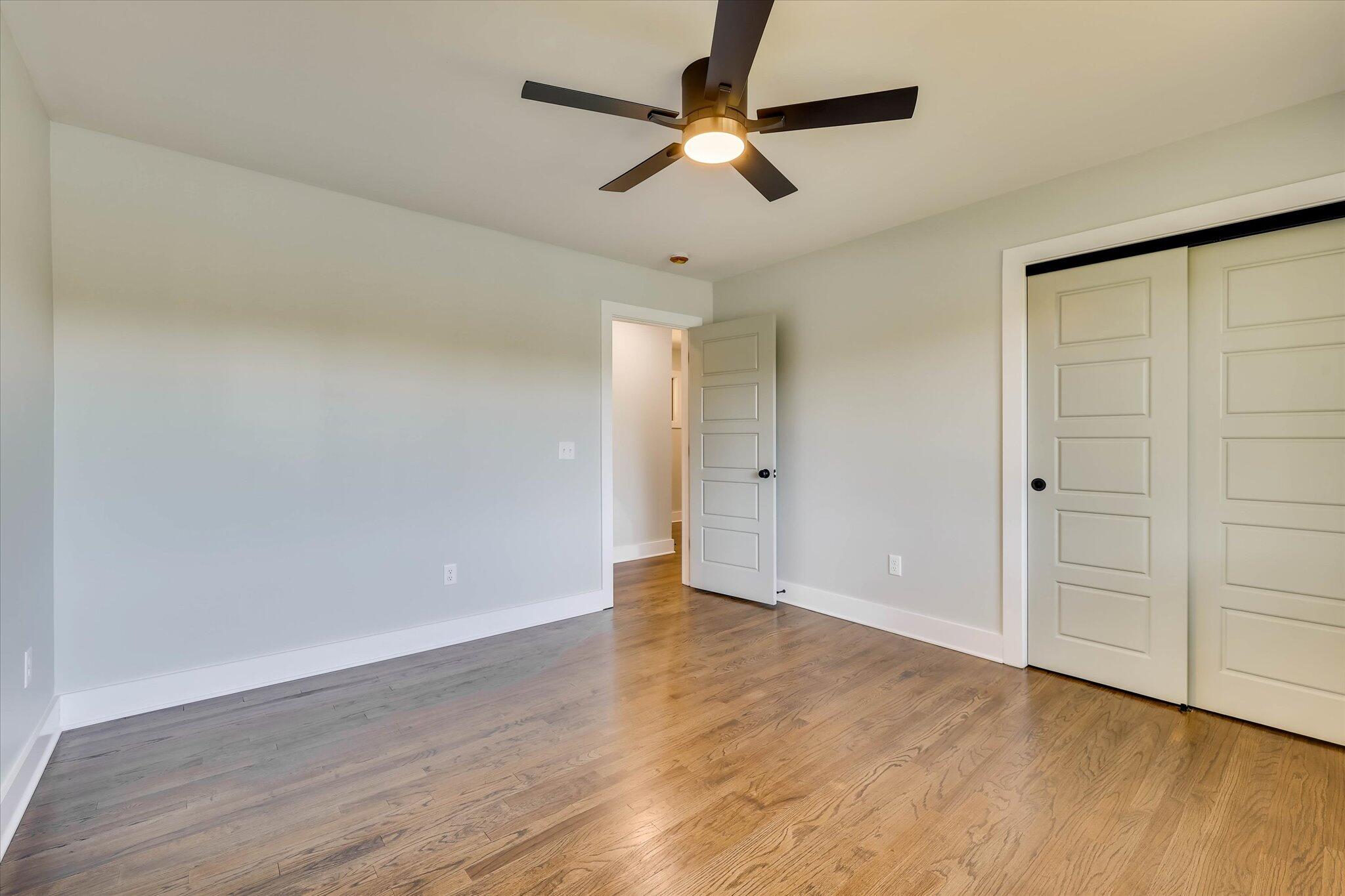 118 Lake Bluff Drive