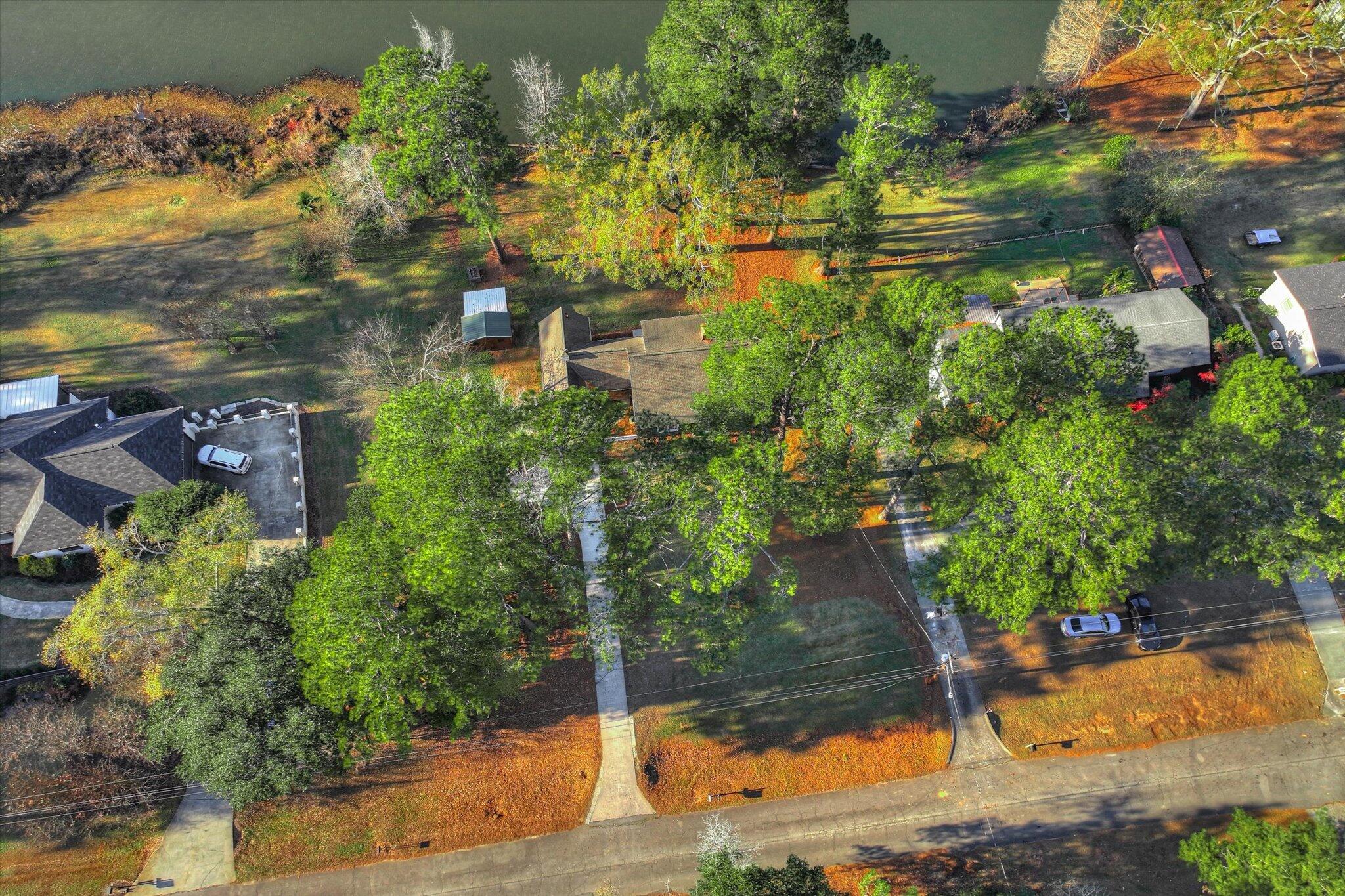 134 Lake Bluff Drive