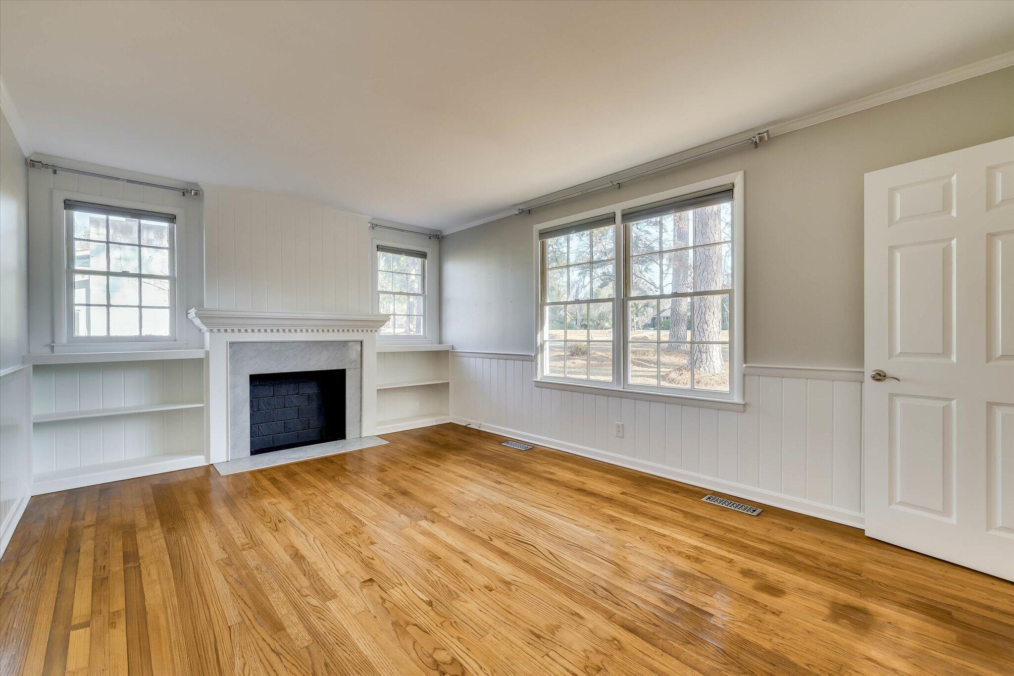 134 Lake Bluff Drive