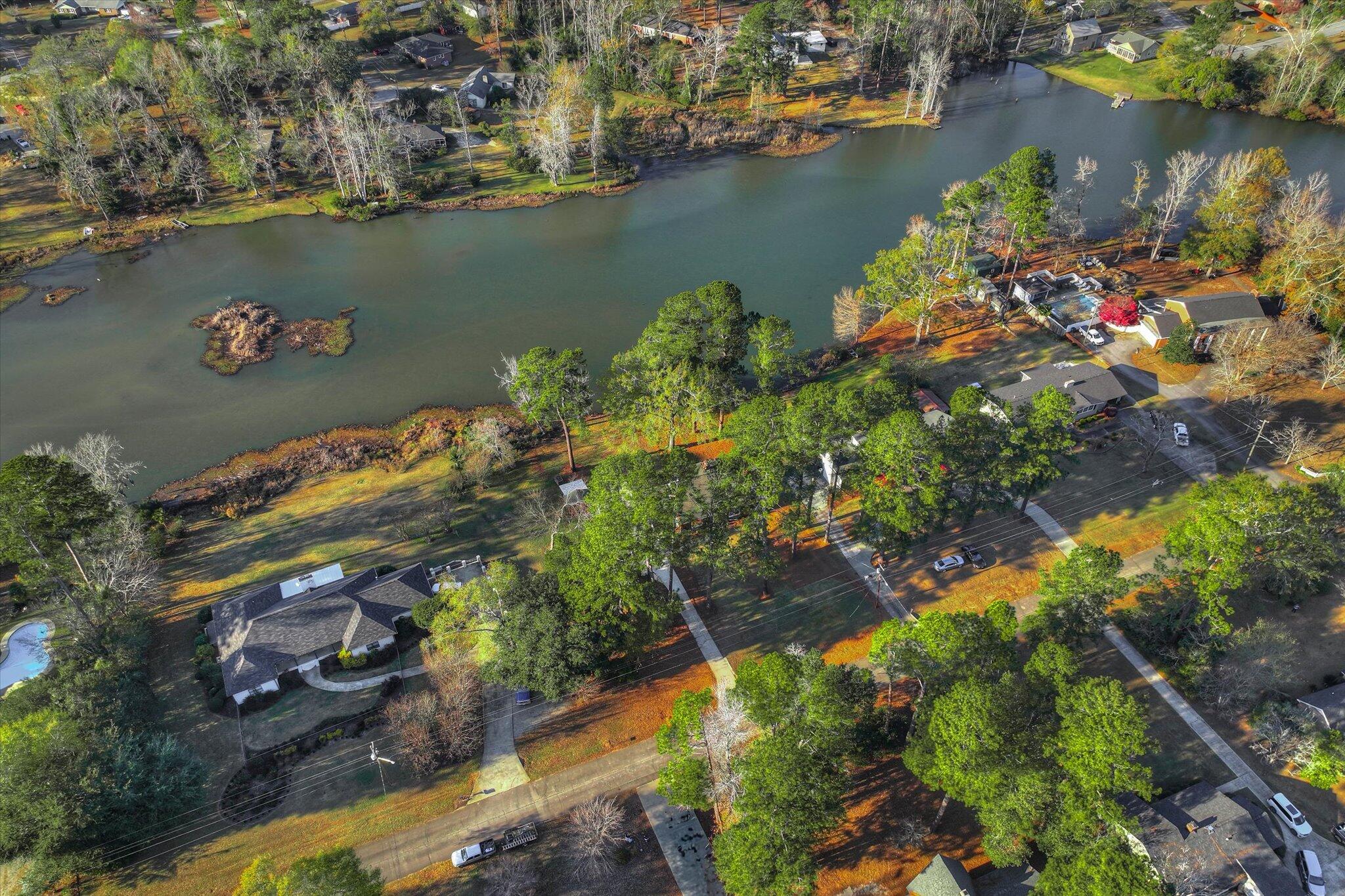 134 Lake Bluff Drive