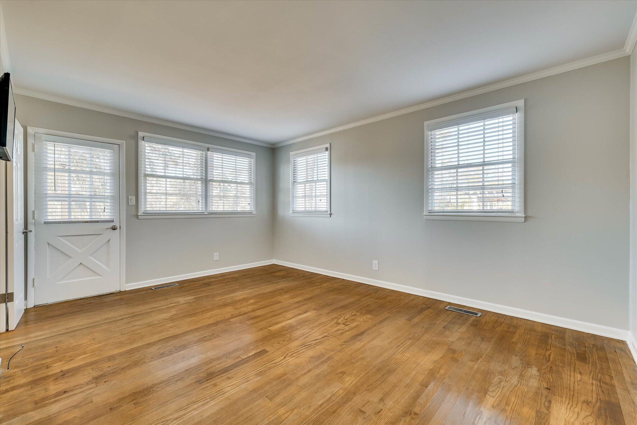 134 Lake Bluff Drive