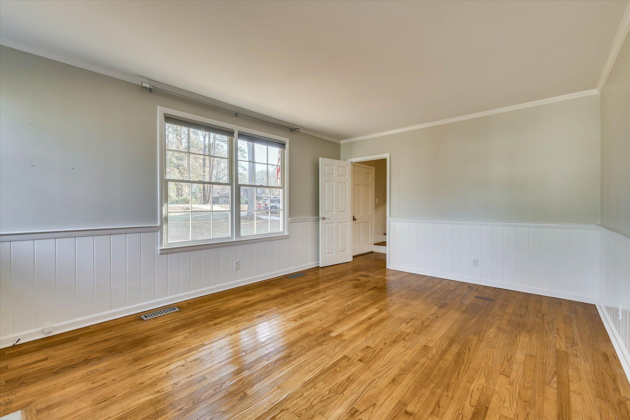 134 Lake Bluff Drive