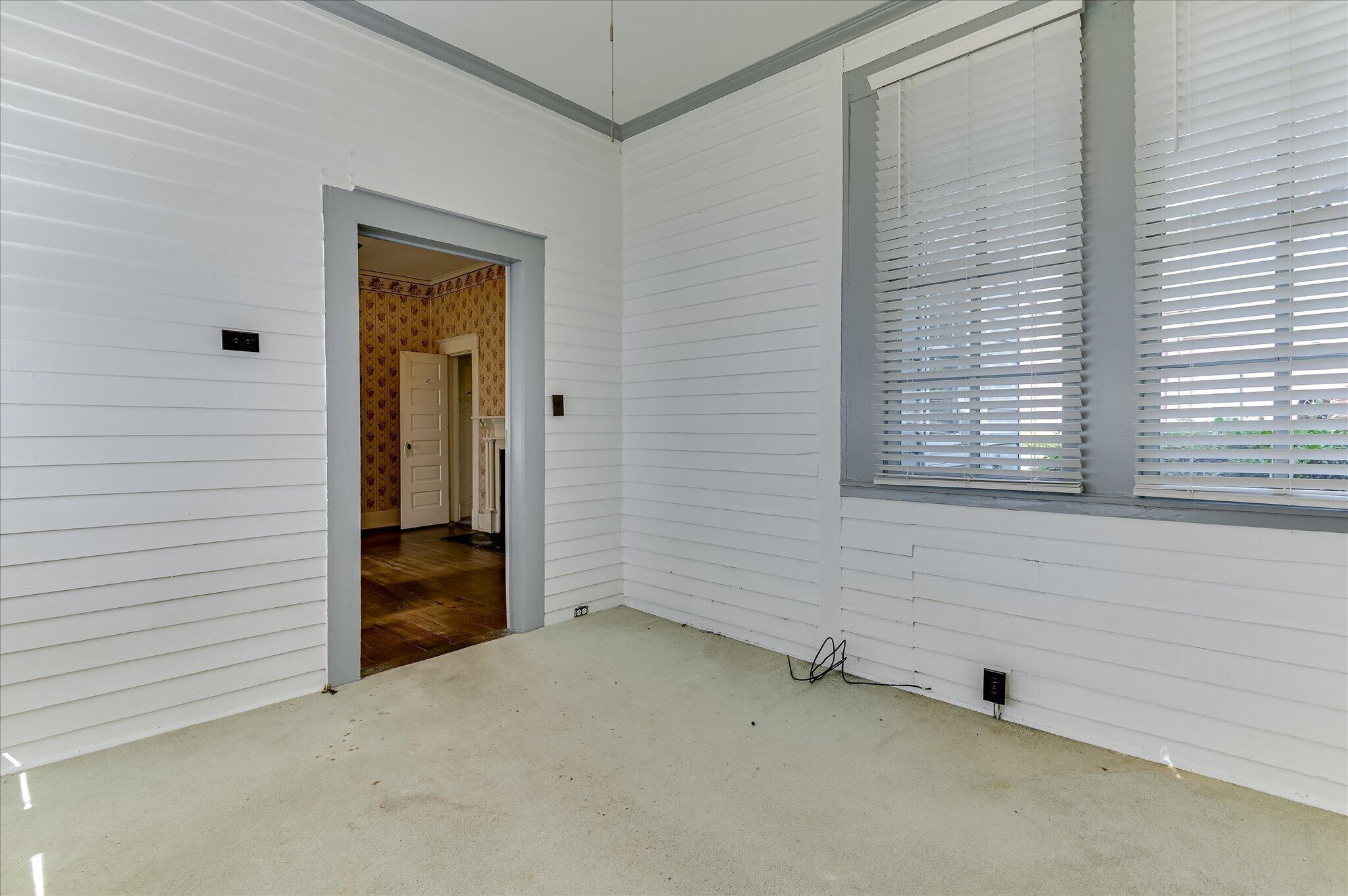 110 E 8th Street