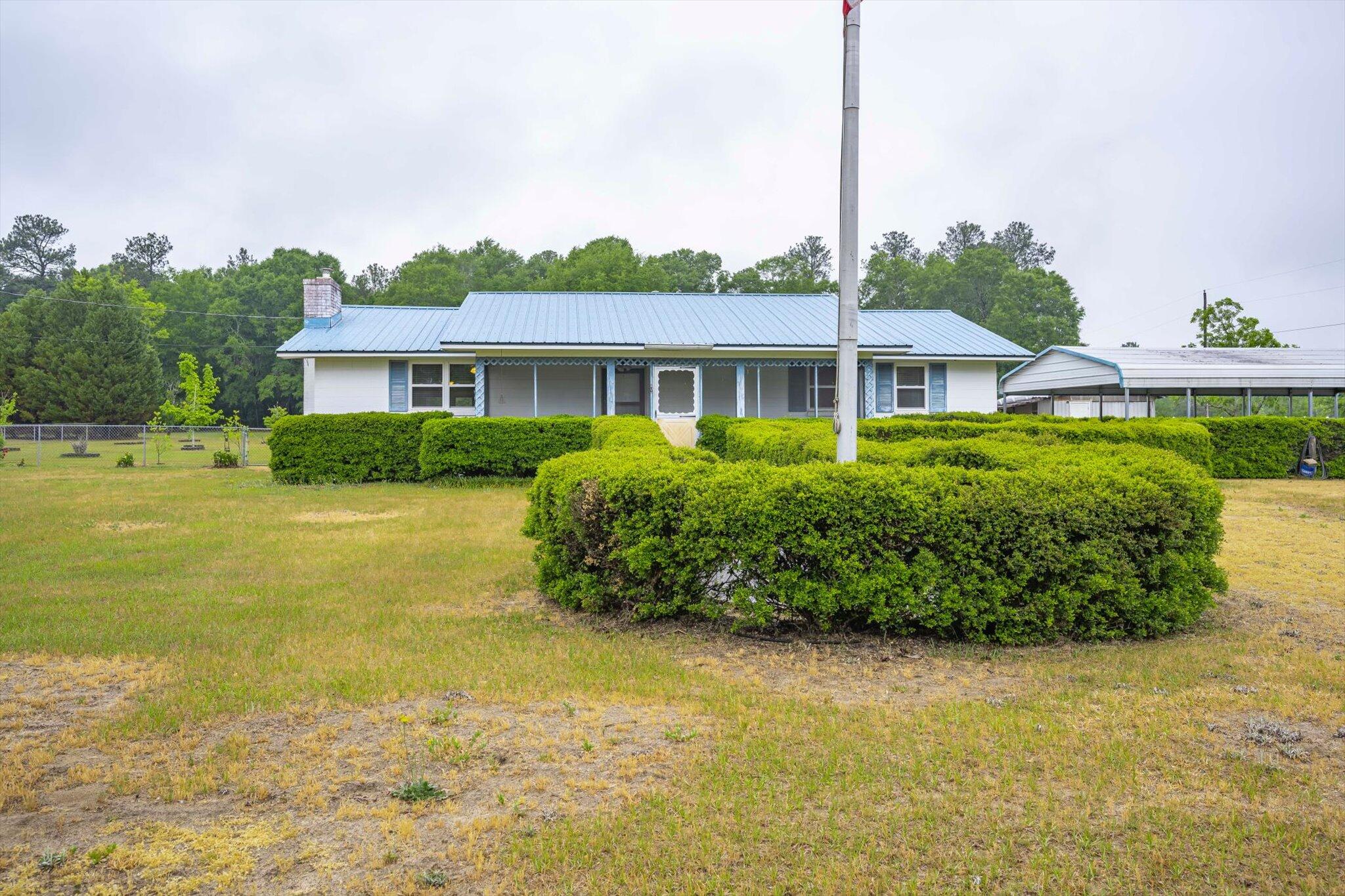 2001 Tracy Drive