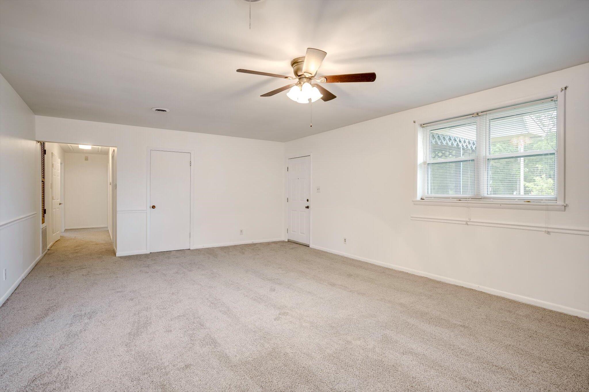 2001 Tracy Drive