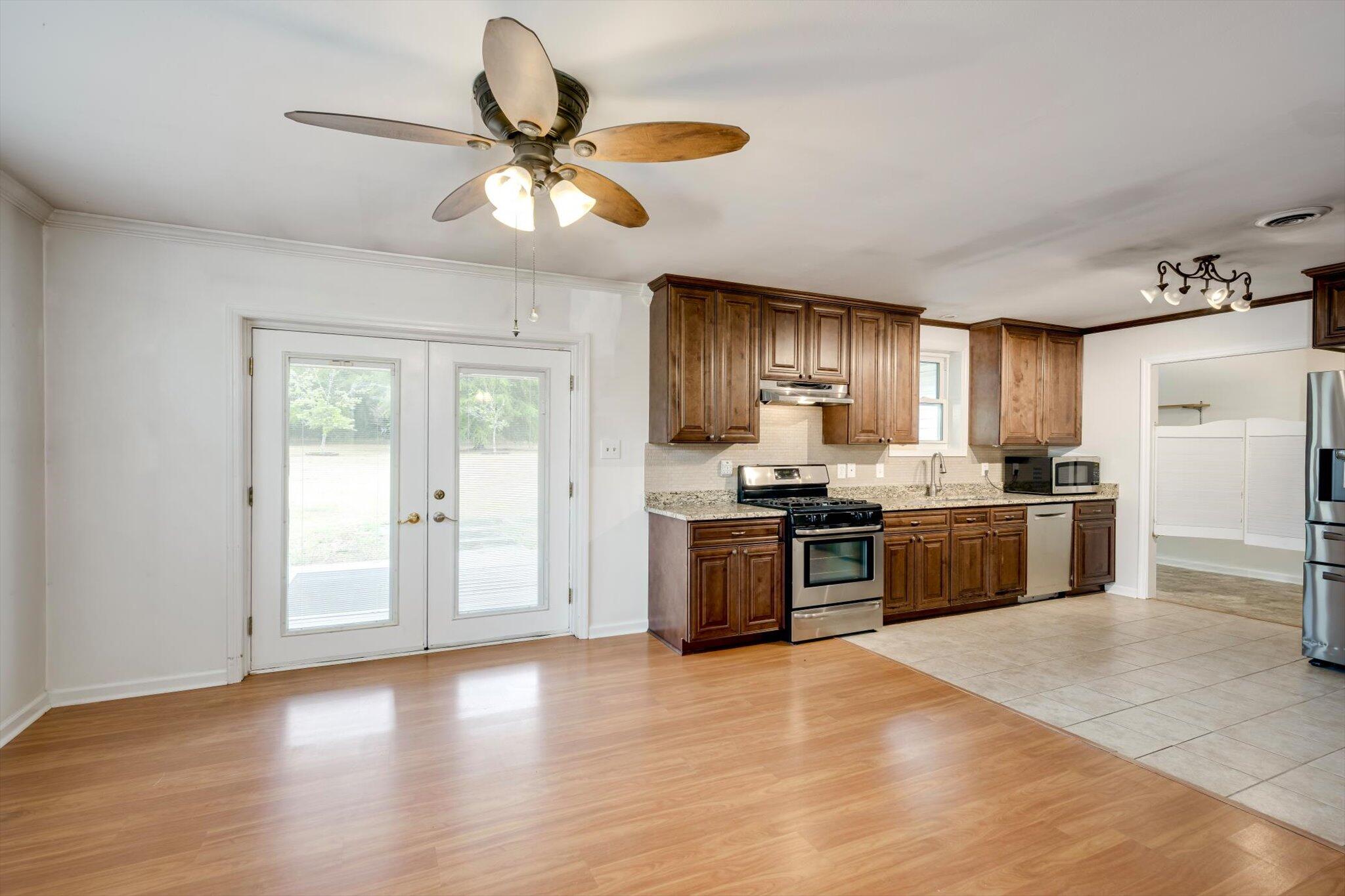 2001 Tracy Drive
