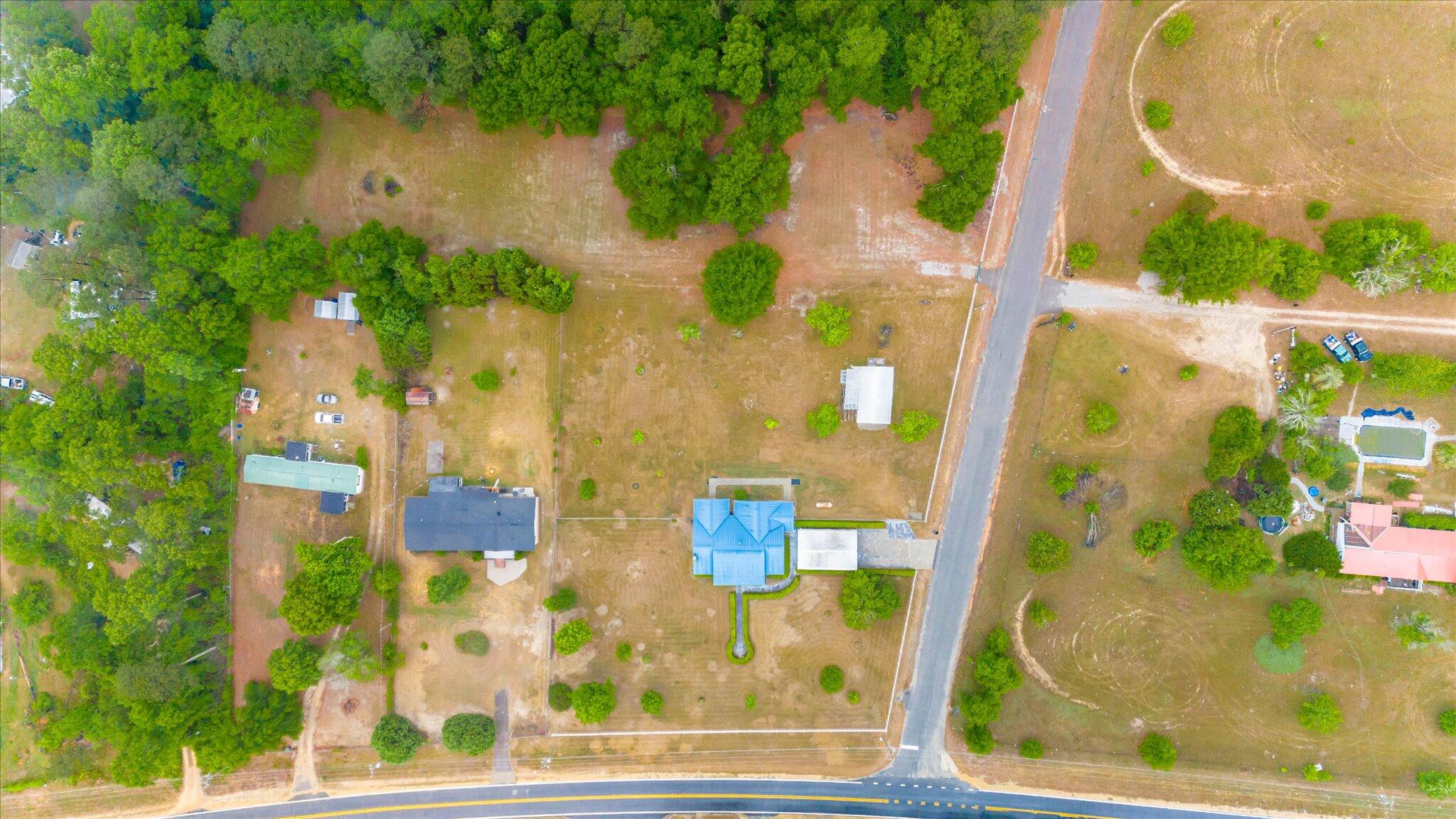 2001 Tracy Drive