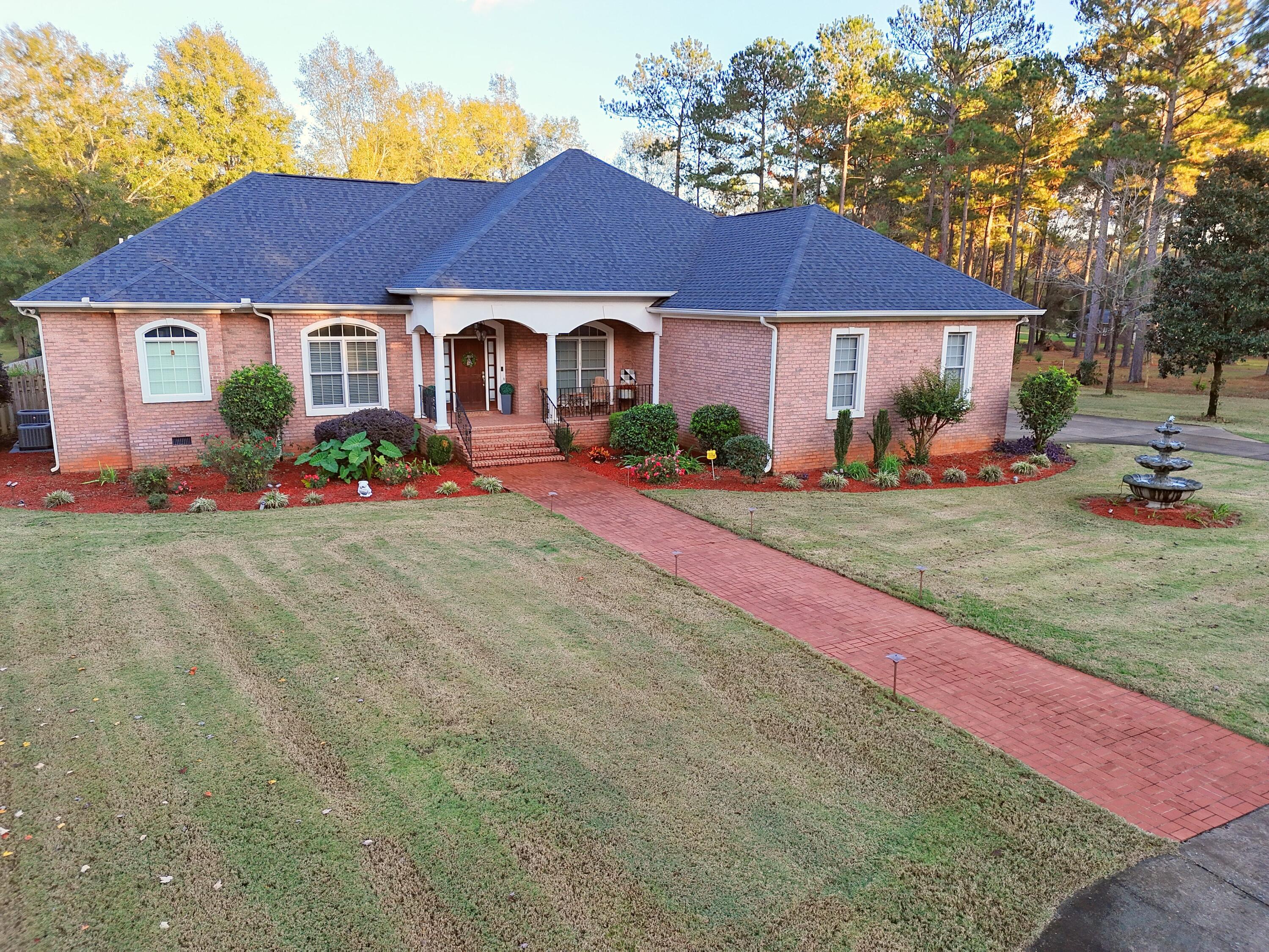 218 Crestridge Drive