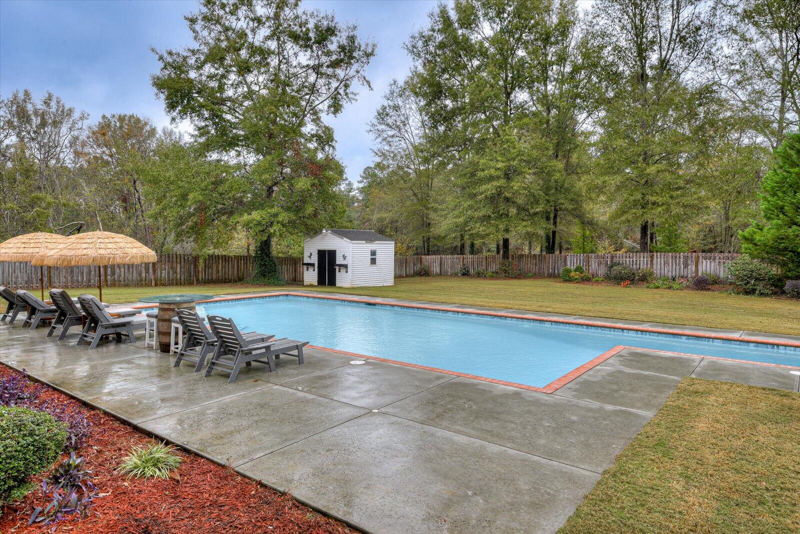 218 Crestridge Drive