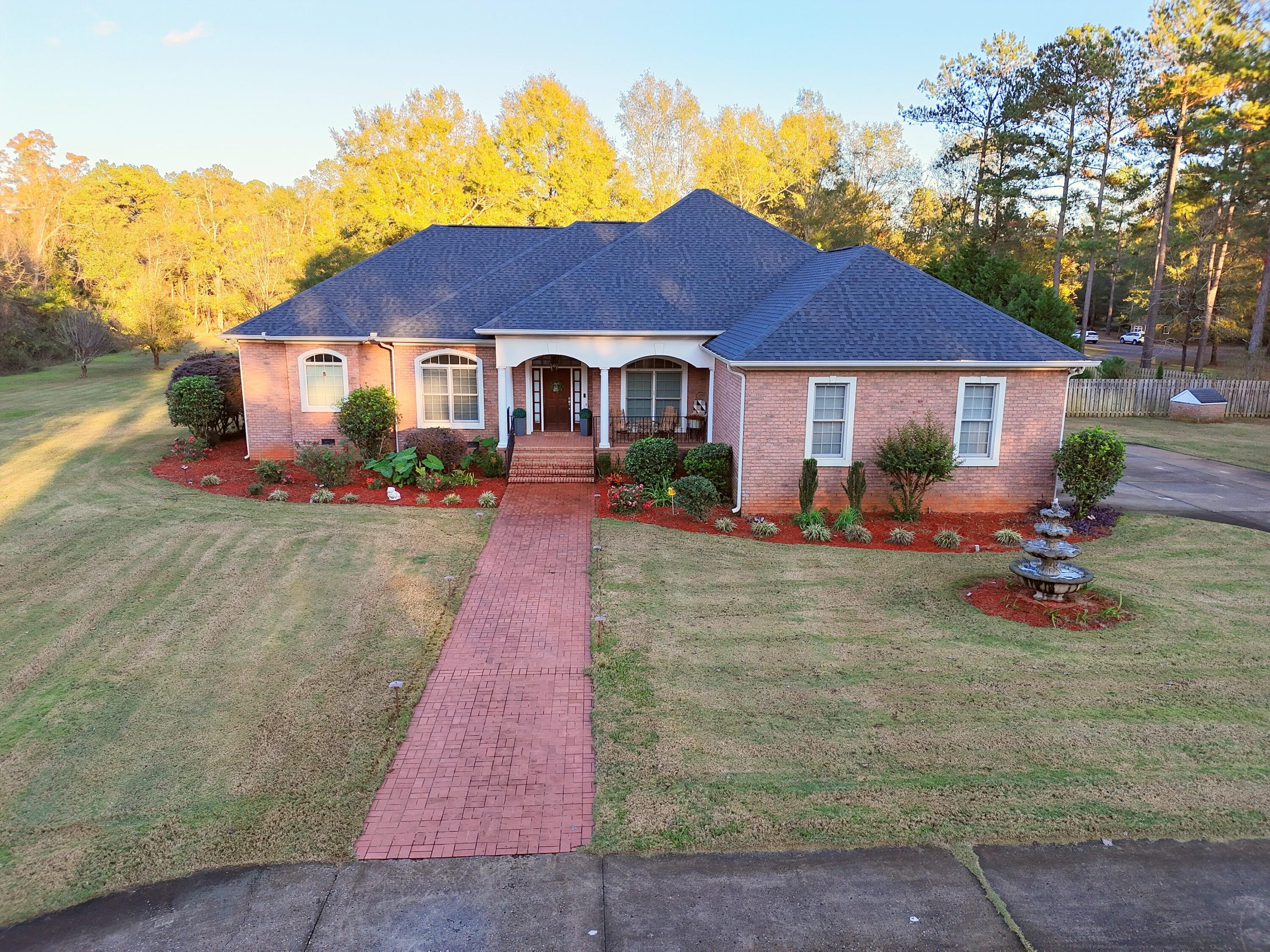 218 Crestridge Drive