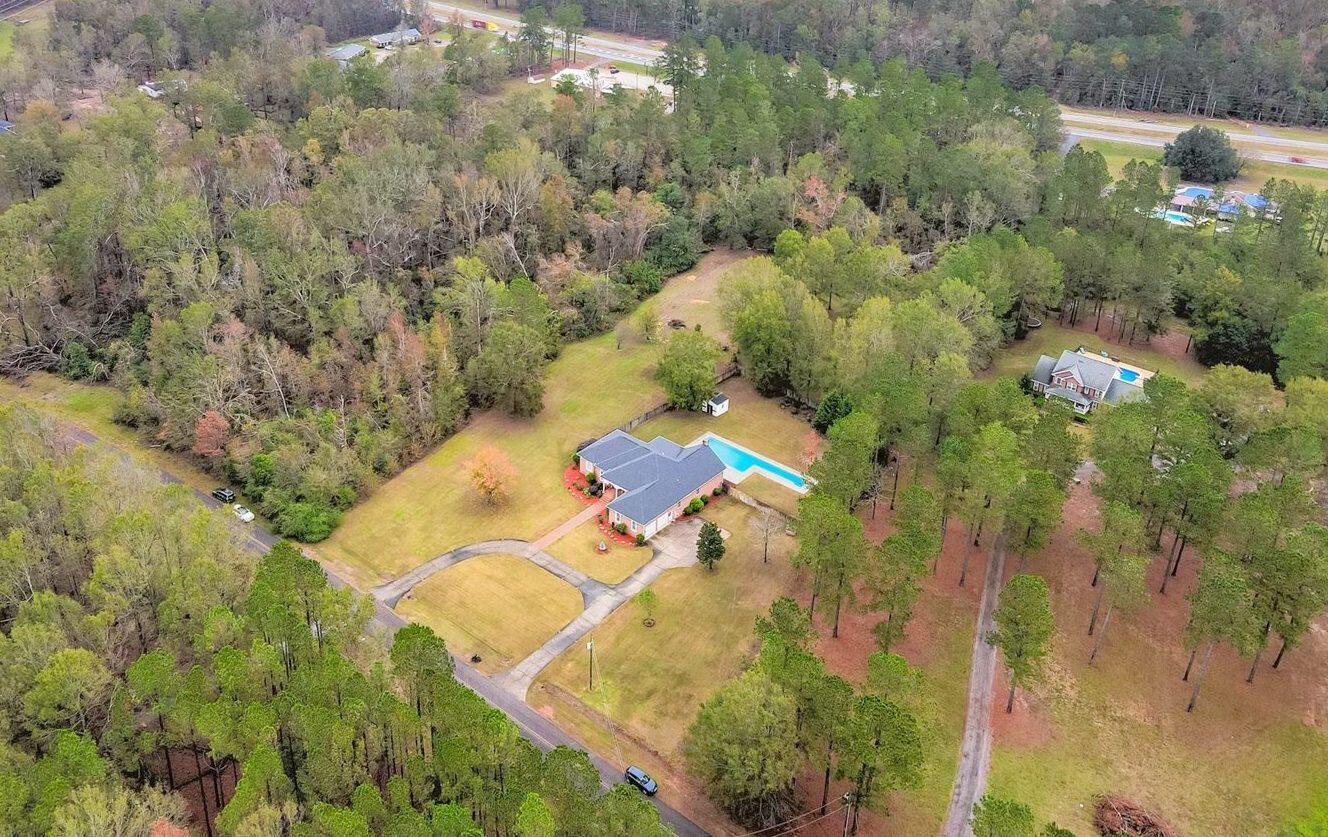 218 Crestridge Drive