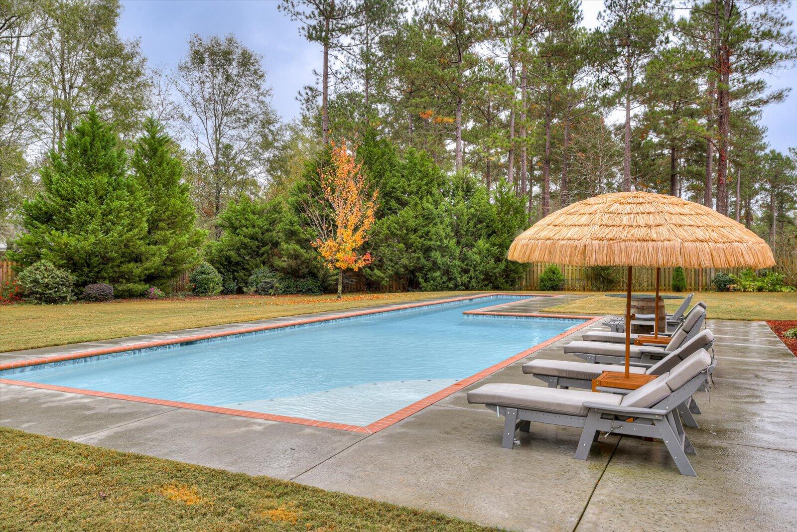 218 Crestridge Drive