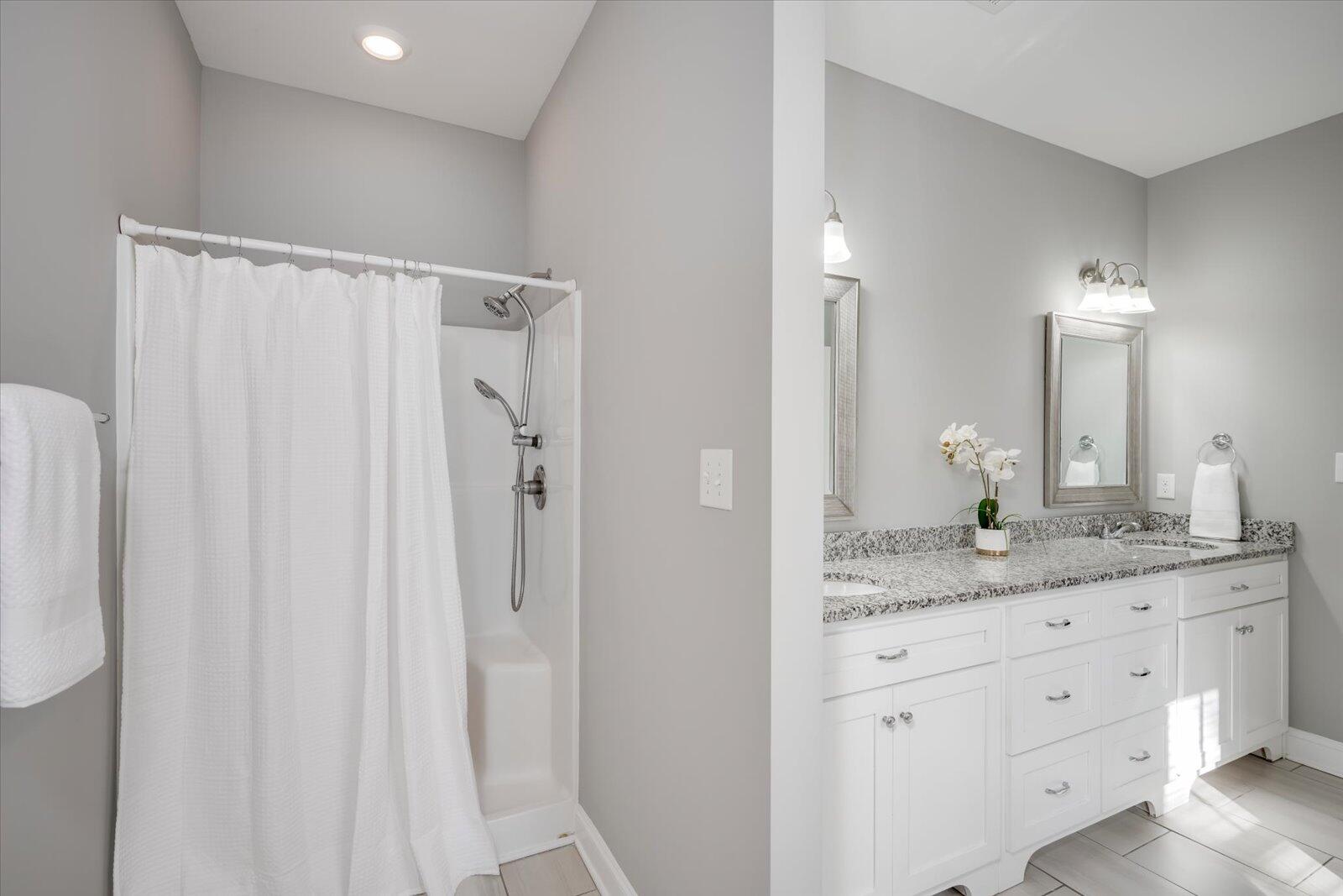 108 Dogwood Trail