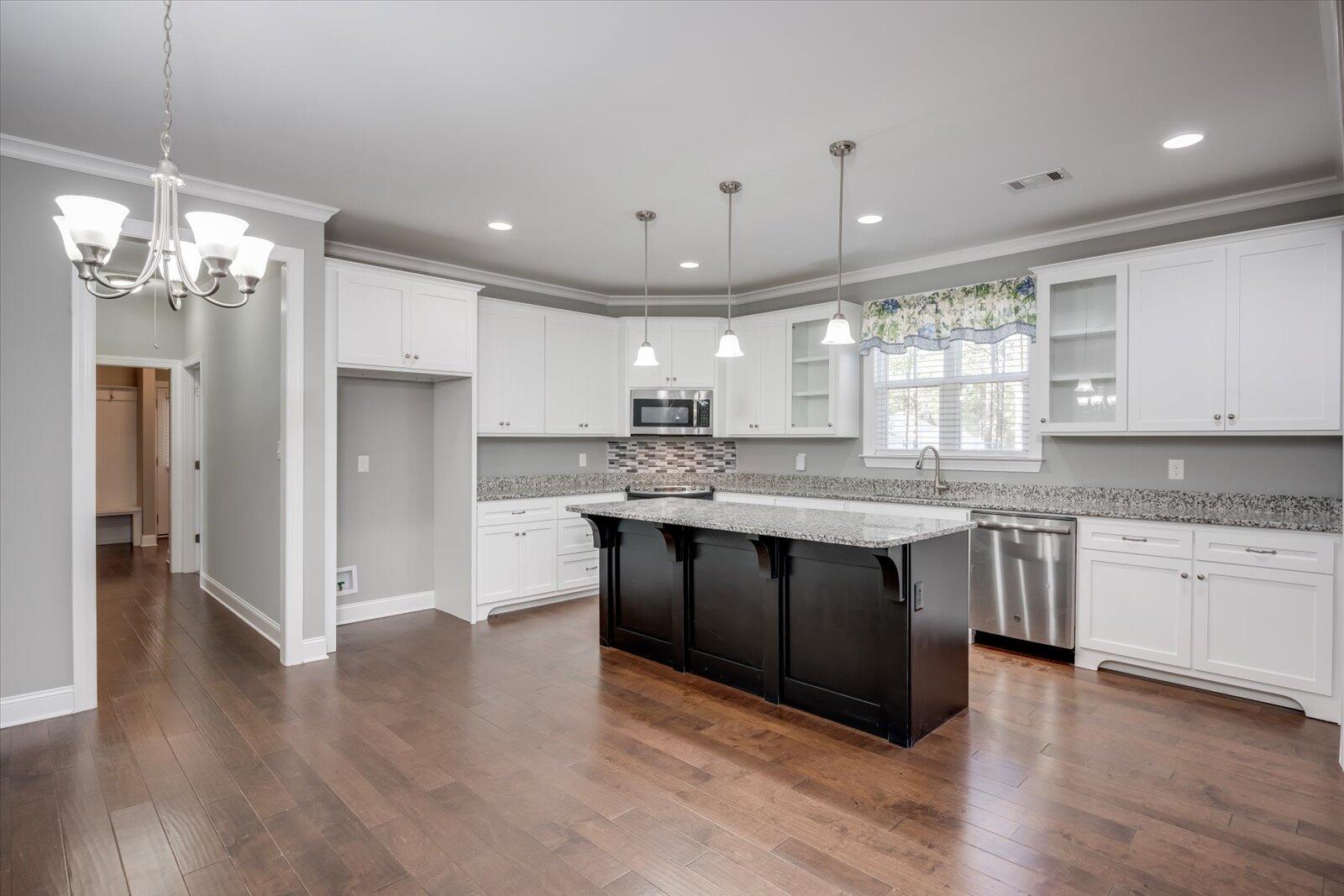 108 Dogwood Trail