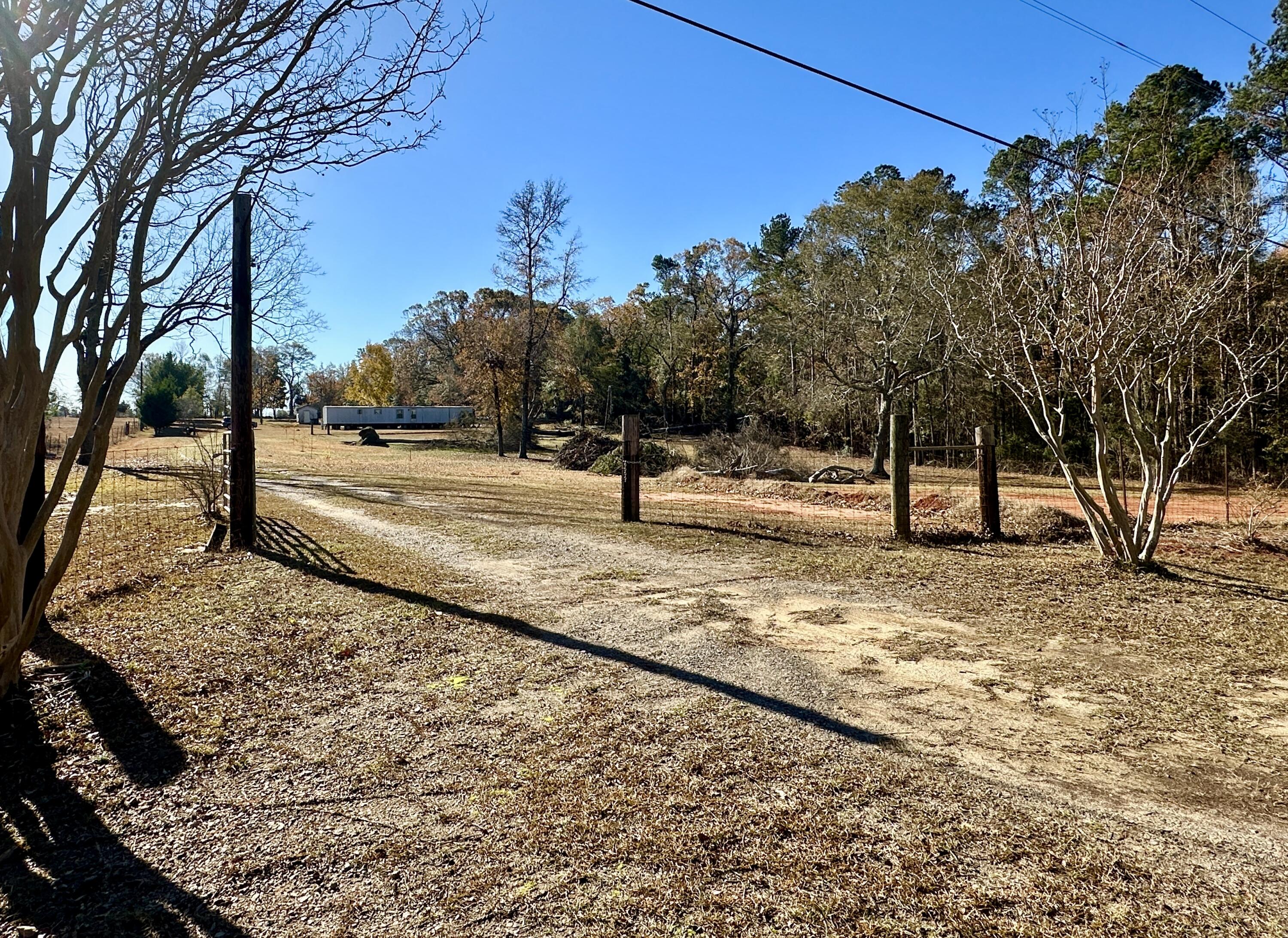 558 Collins Road