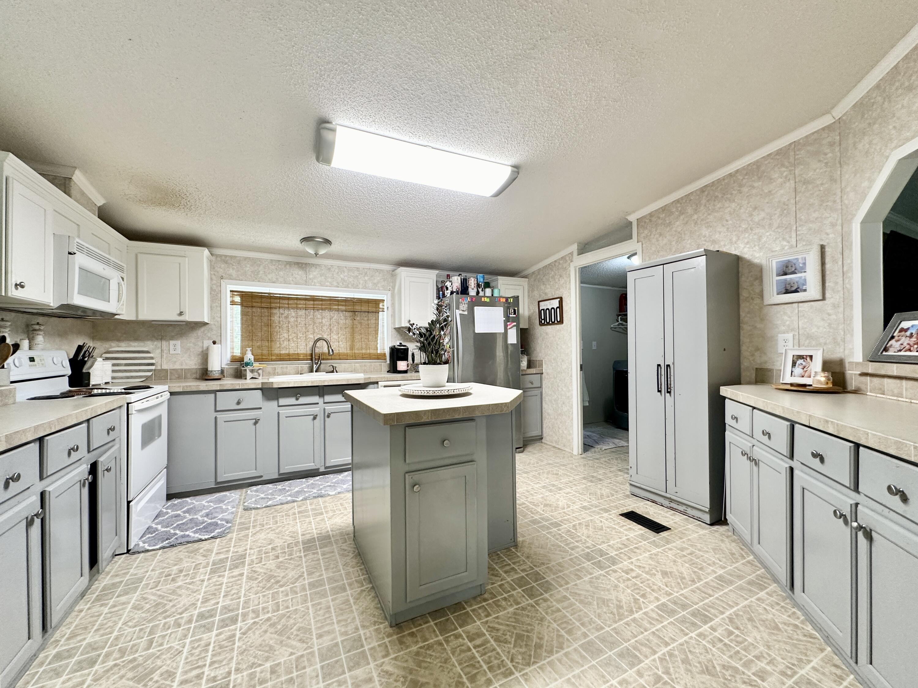 174 Wyatt Place Road