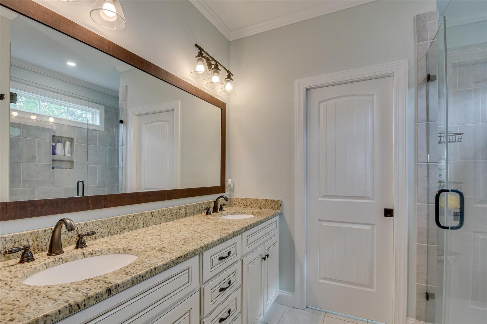 127 Meadowview Lane