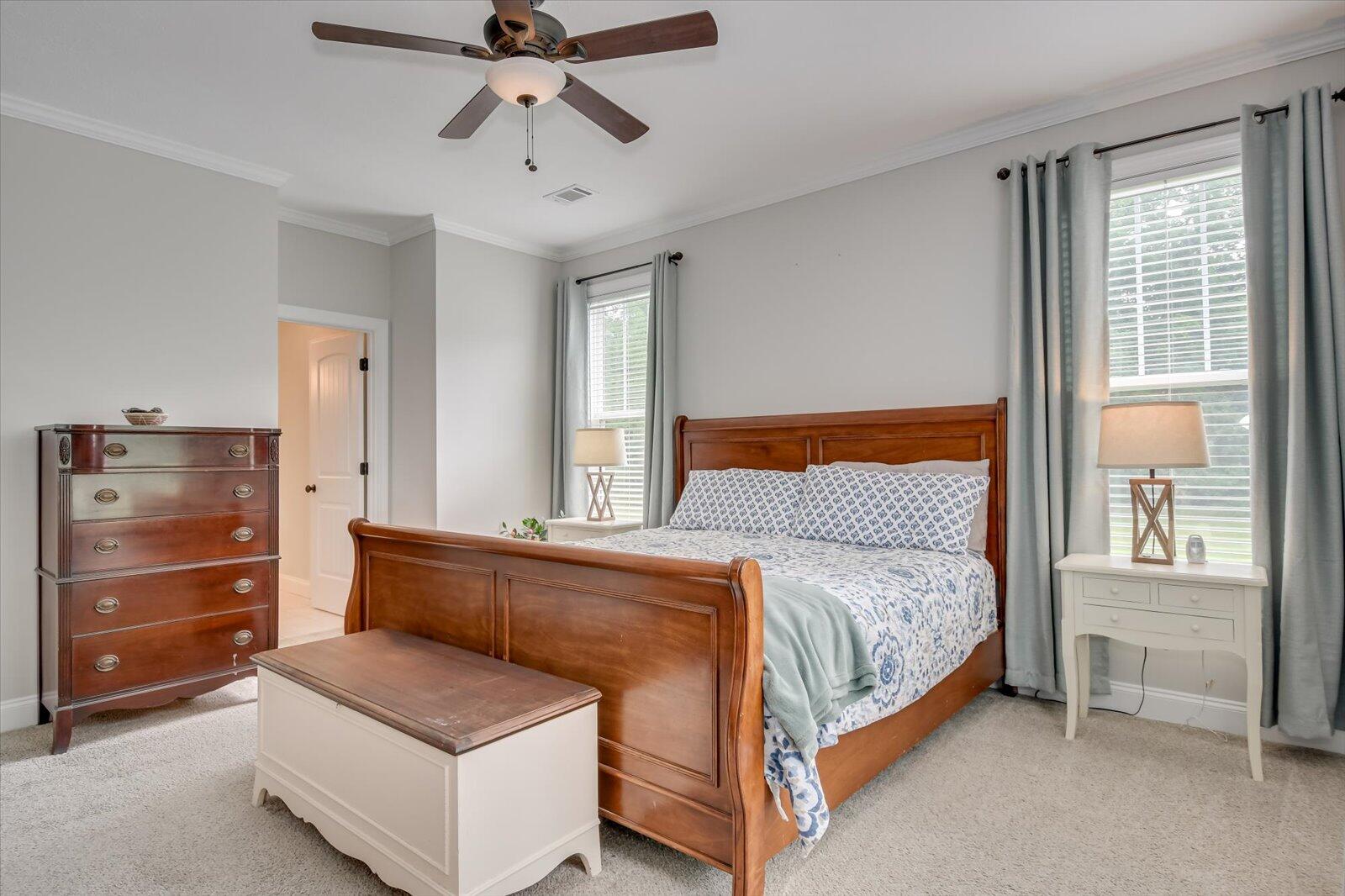 127 Meadowview Lane