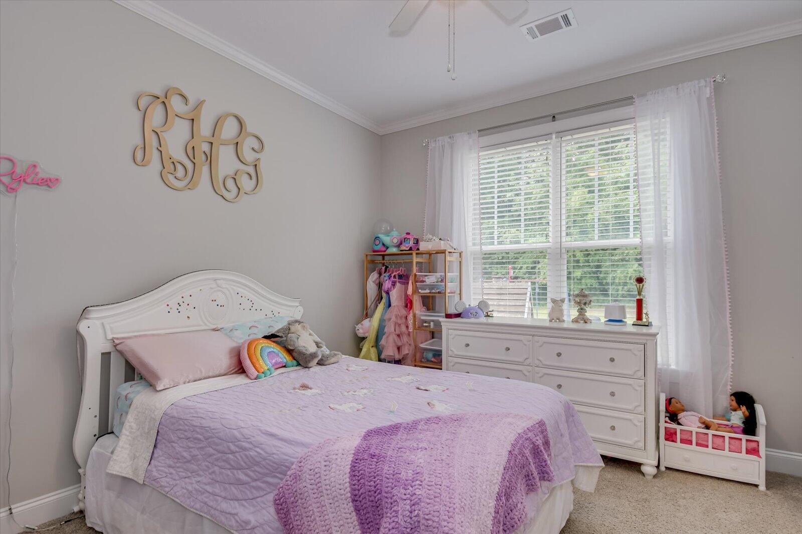 127 Meadowview Lane