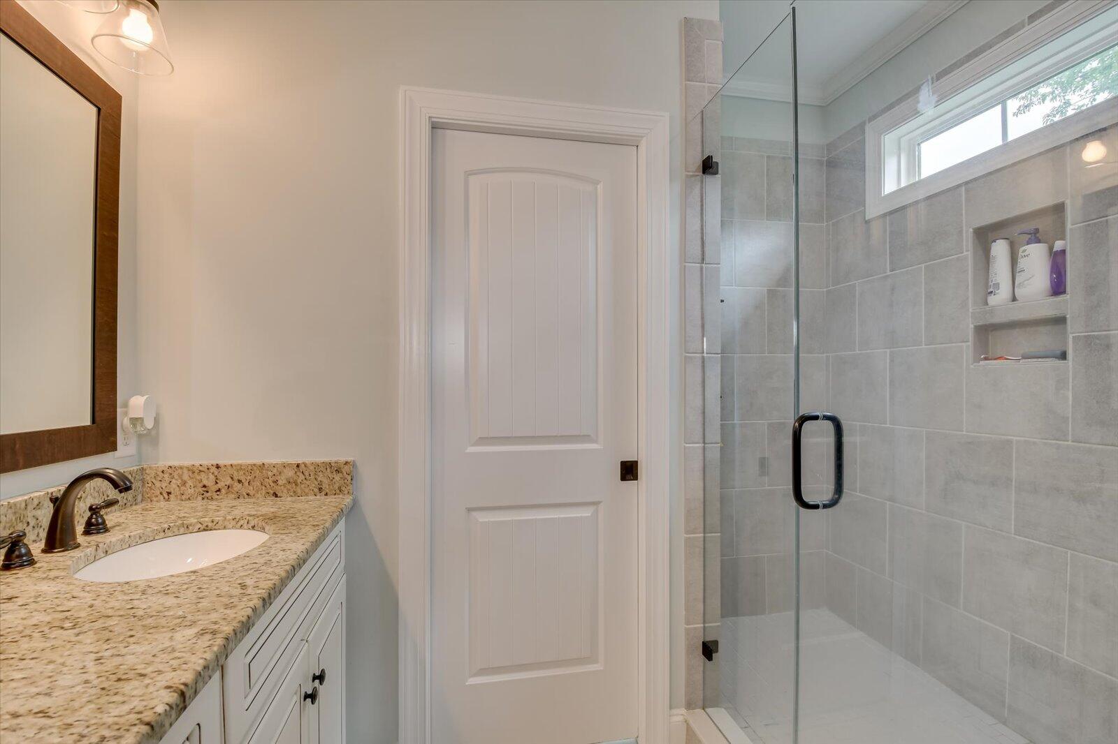 127 Meadowview Lane