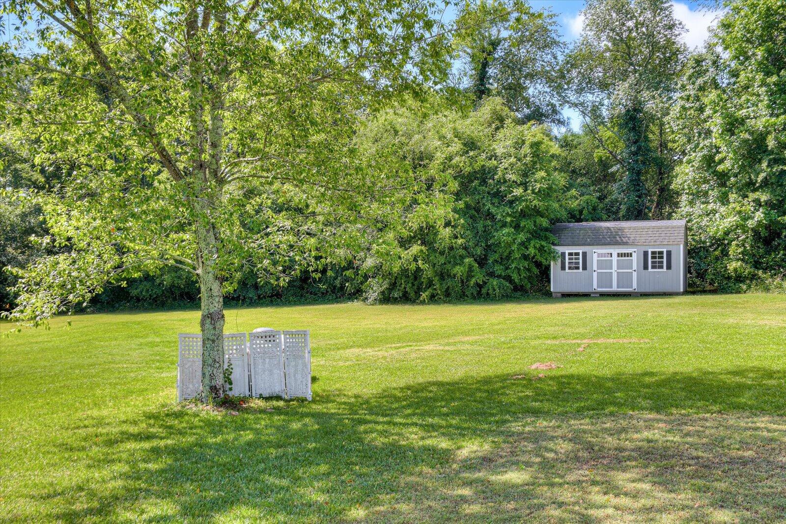 127 Meadowview Lane