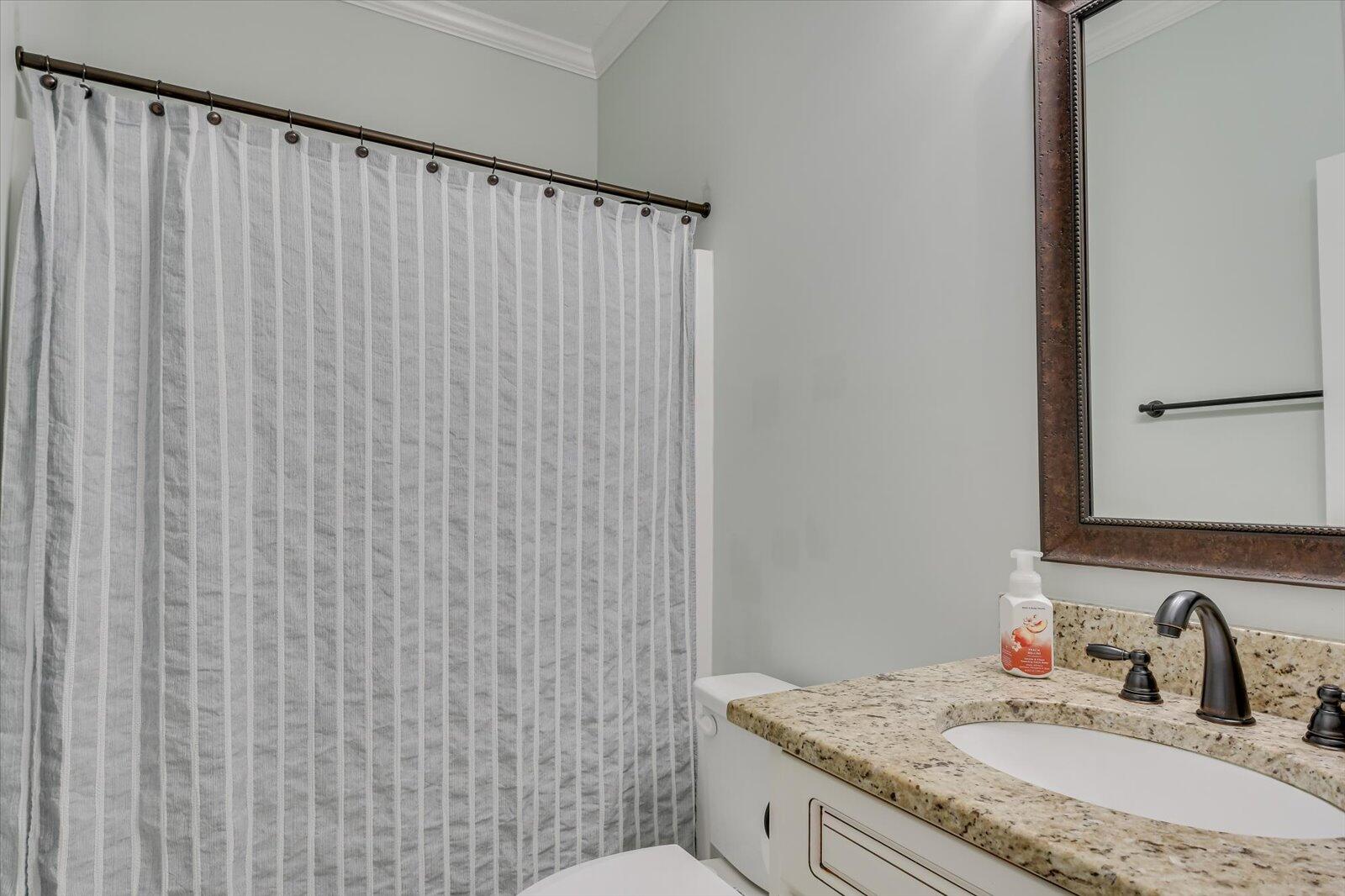 127 Meadowview Lane