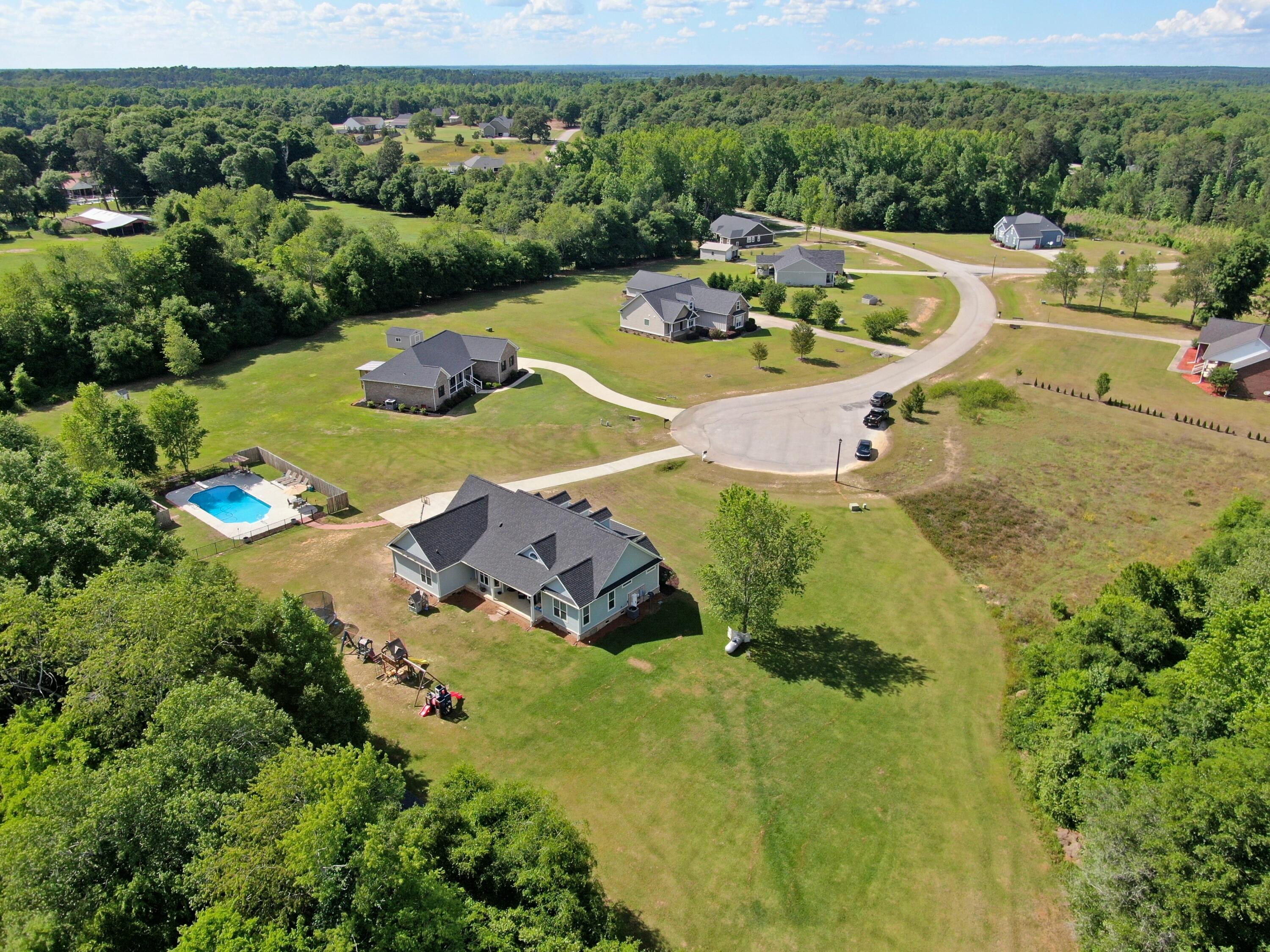 127 Meadowview Lane