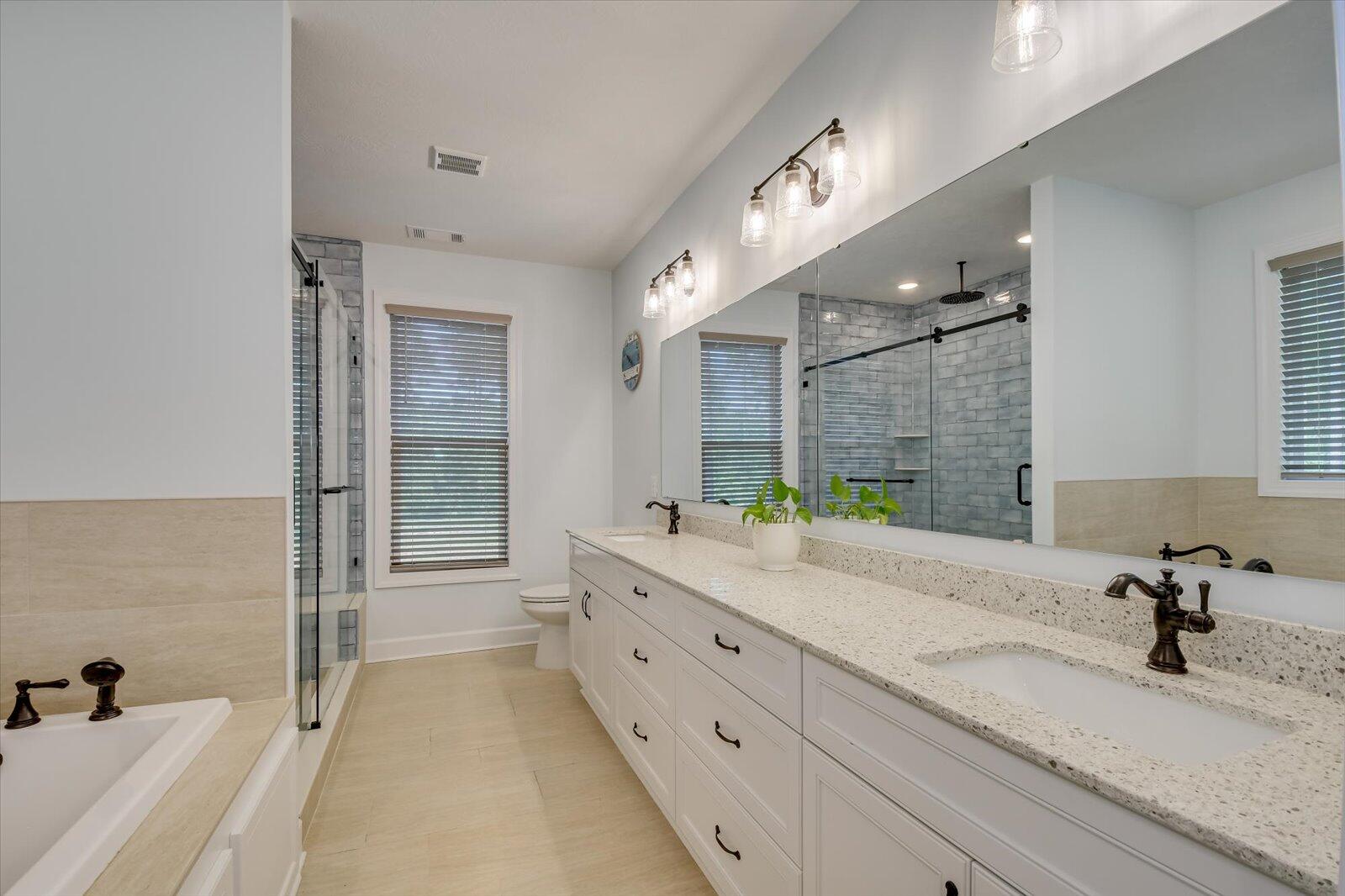 1353 Spread Oak Road