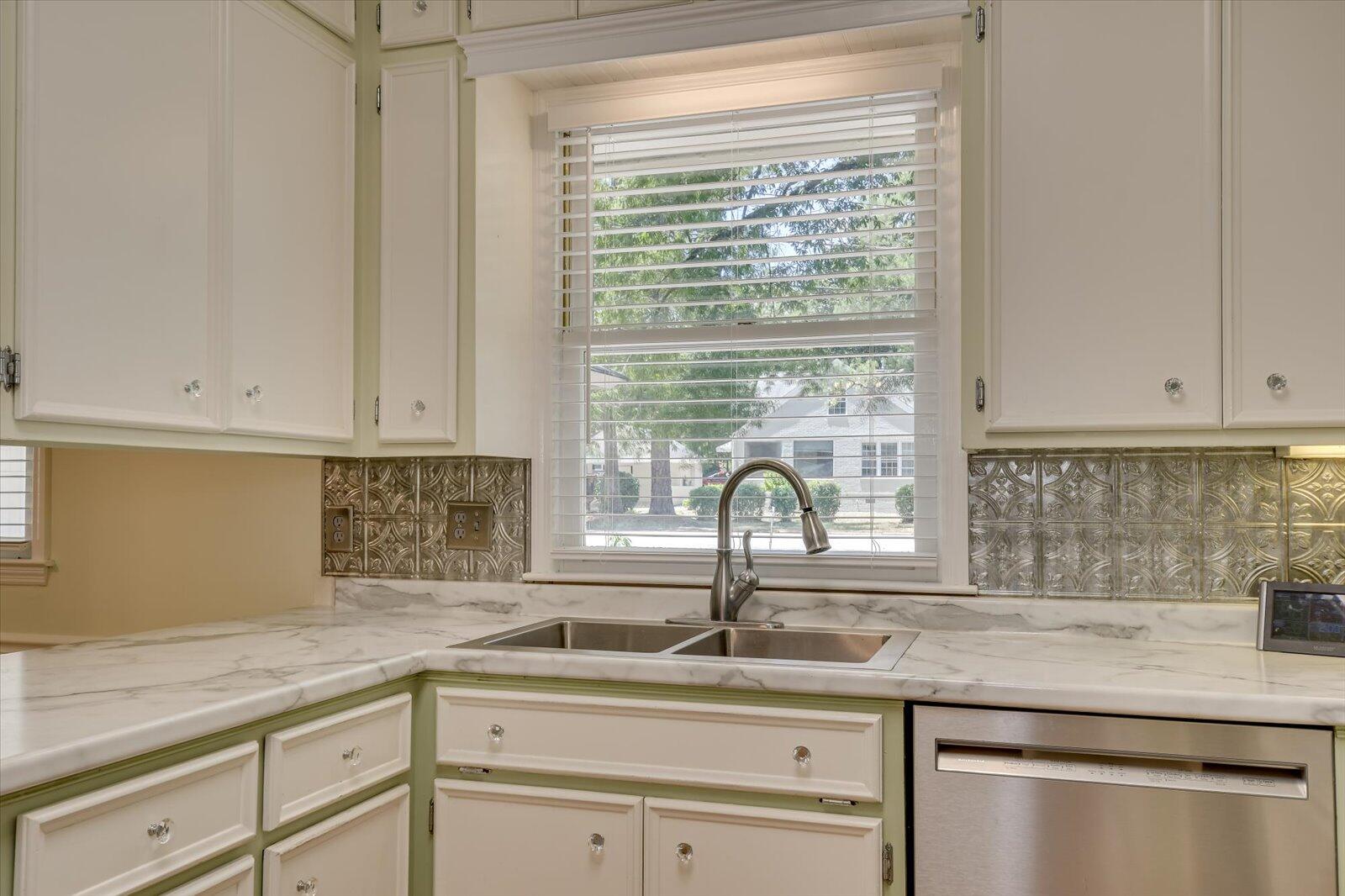 415 Victory Drive