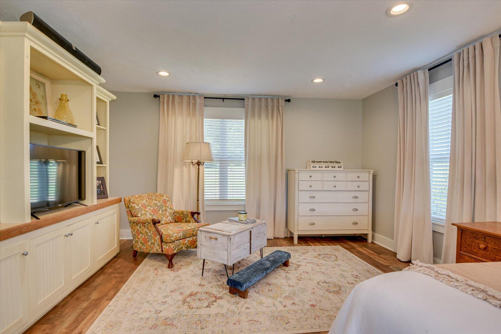 3030 Ray Owens Road