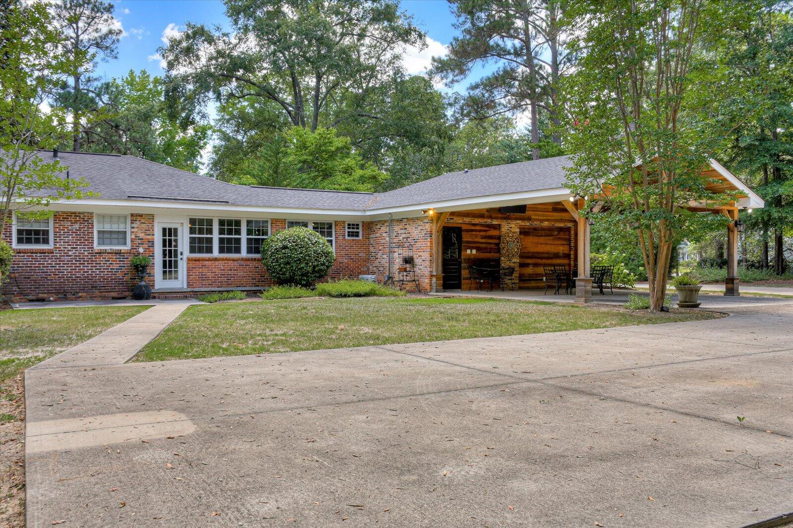 404 Victory Drive