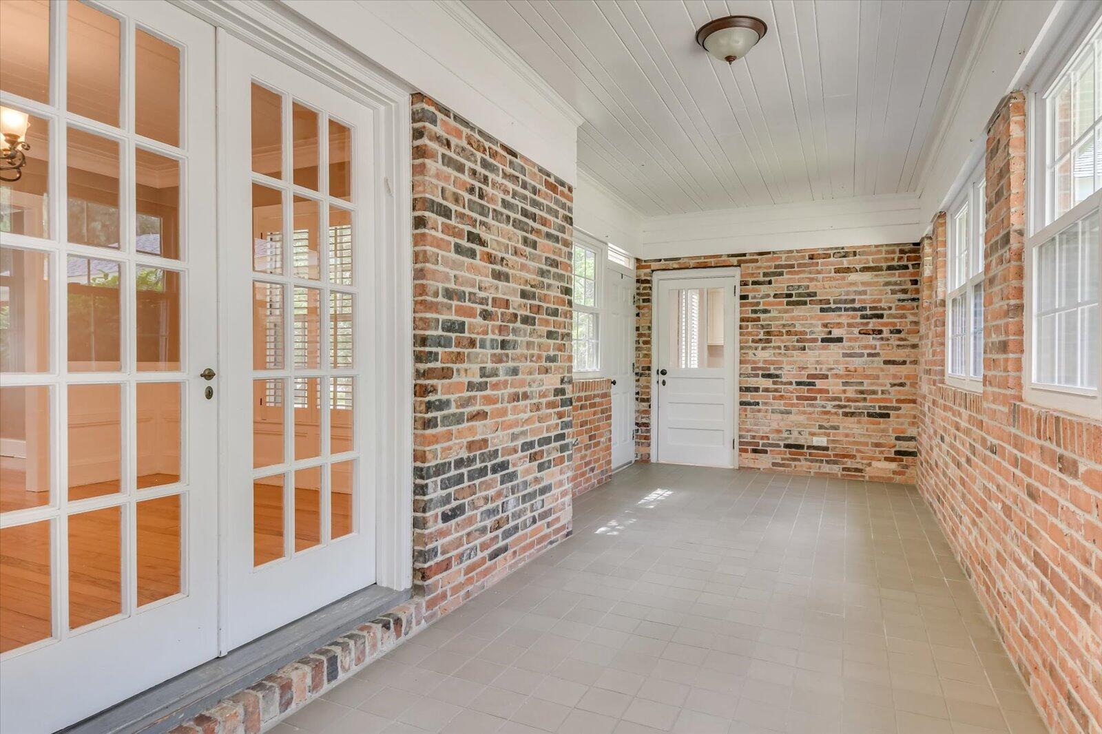 404 Victory Drive