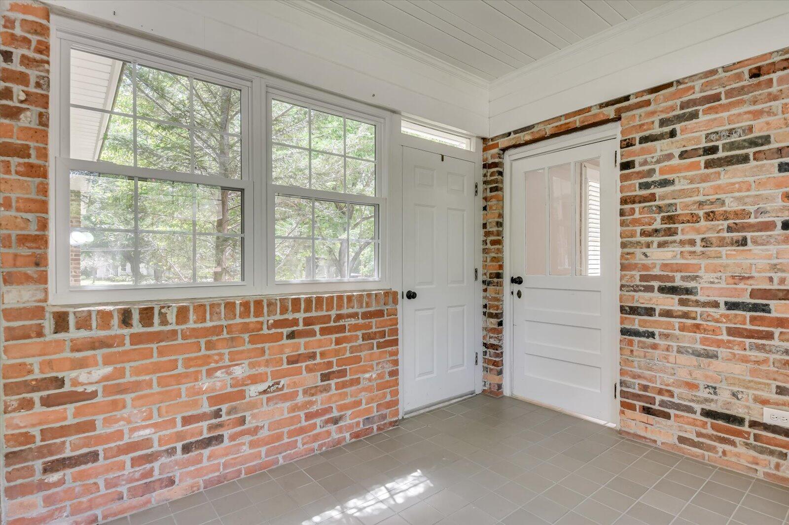 404 Victory Drive