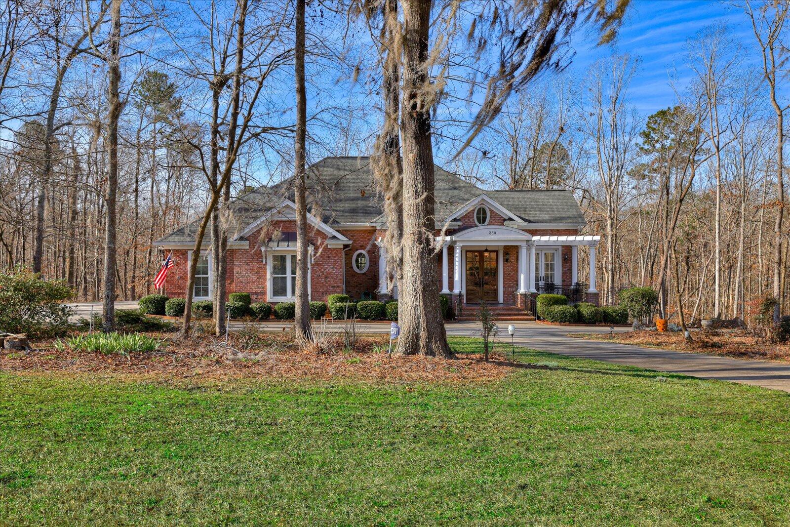 250 Crestridge Drive