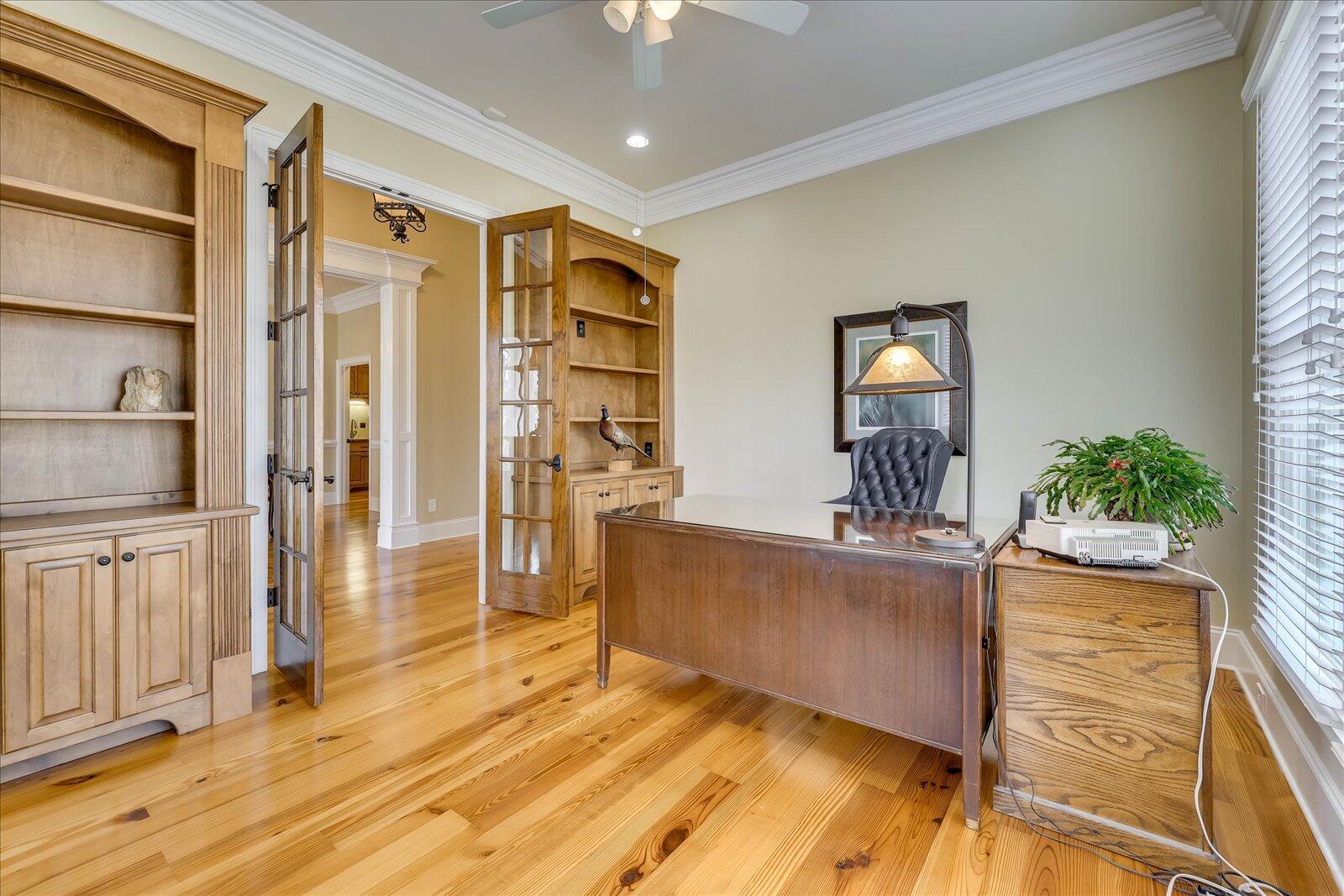 250 Crestridge Drive