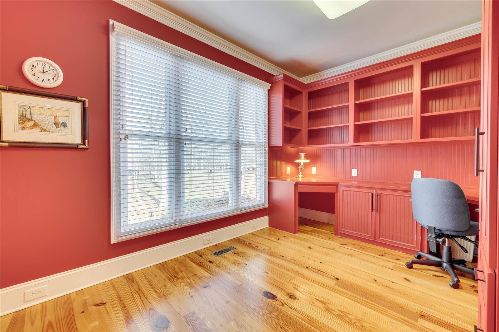 250 Crestridge Drive